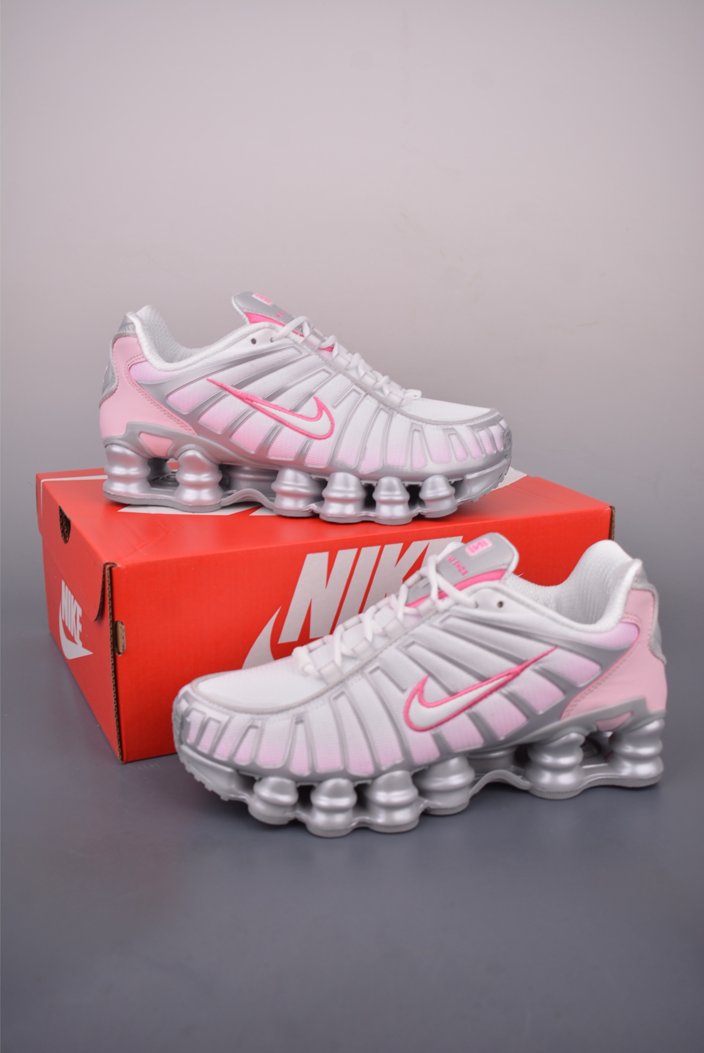 Nike Shox Ride 2 SP x Supreme Running Shoes Full Palm Cushion - White/Pink 6 i1757720302753 7990 0 4
