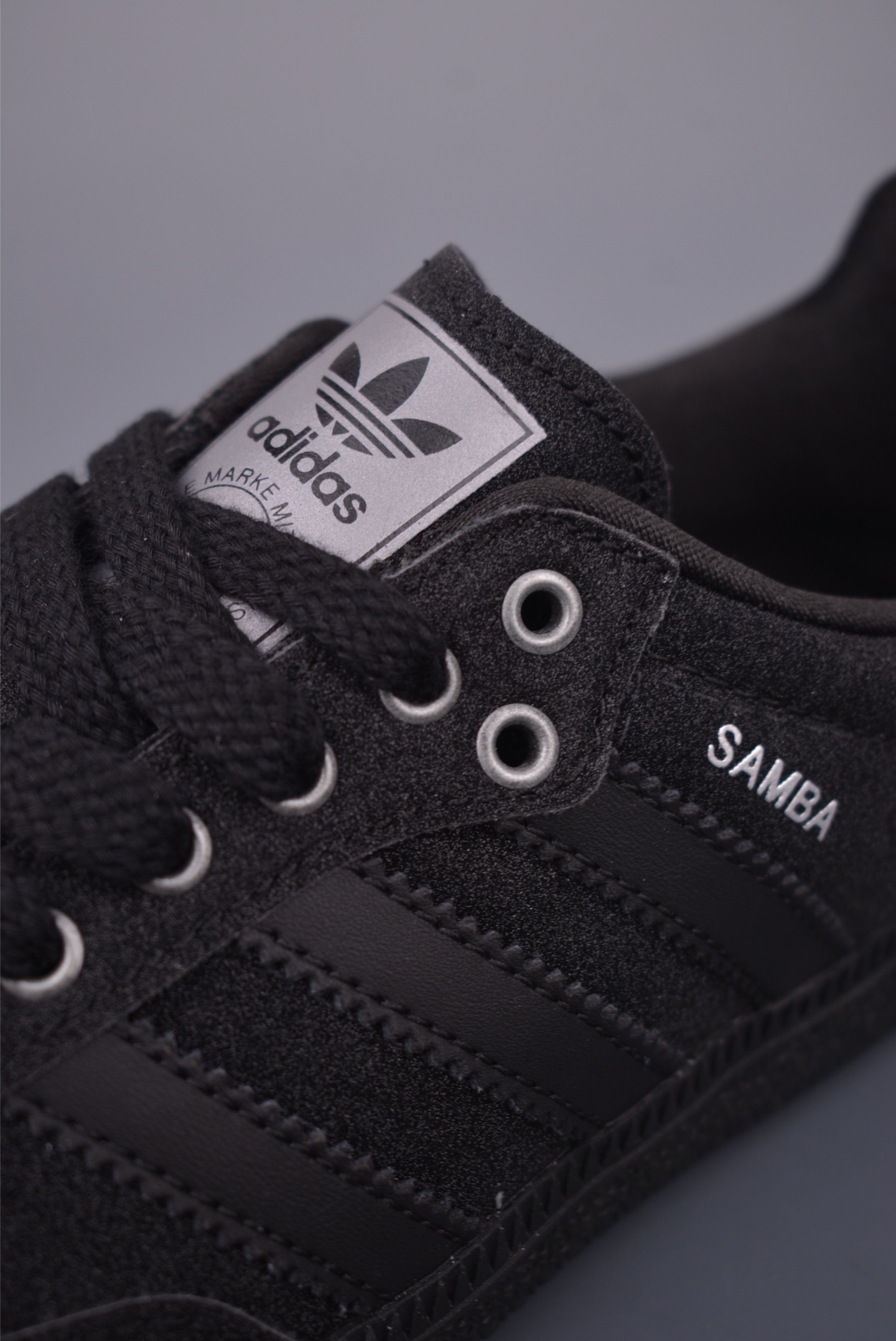 Adidas Samba OG: Retro Soccer Shoe, Black Leather, Iconic 3-Stripes, All Size 7 i1757720342610 2389 0 6