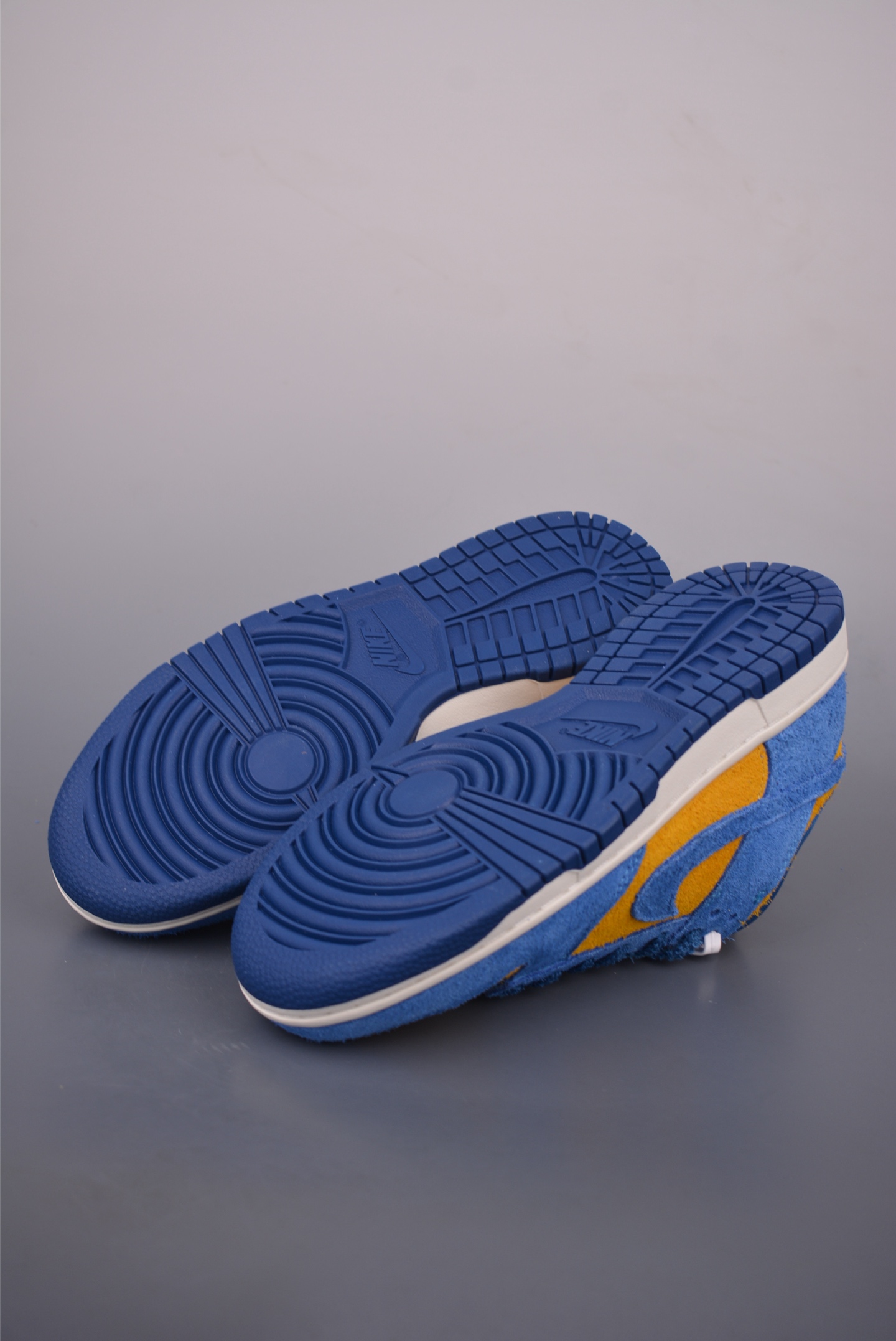 Nike SB Dunk Low Top Quality Blue and Yellow Suede Leather Sneakers 3 i1757720400678 7961 0 2