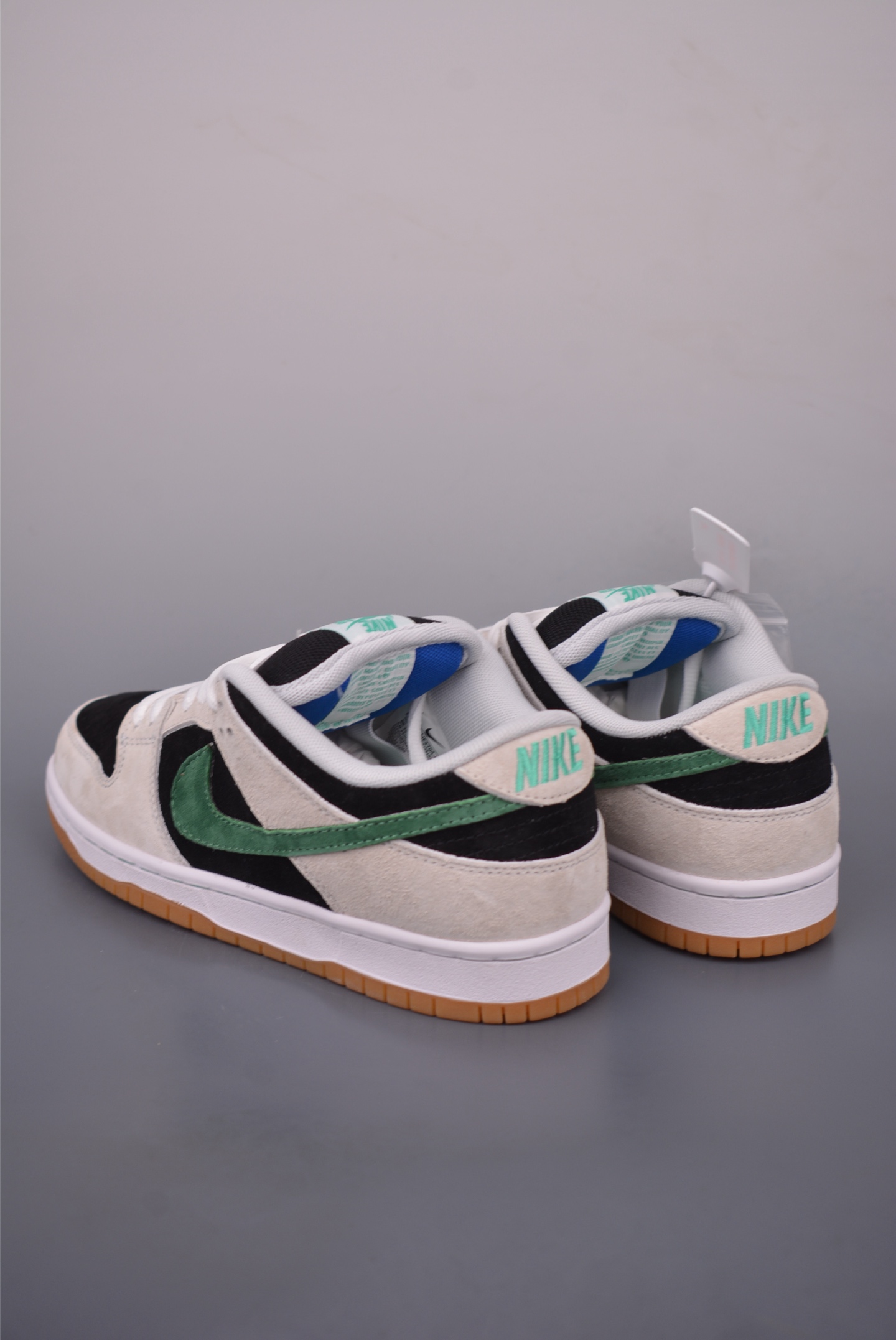 Nike SB Dunk Low: Premium Comfort & Style with Original Materials 2 i1757720436562 7512 0 1