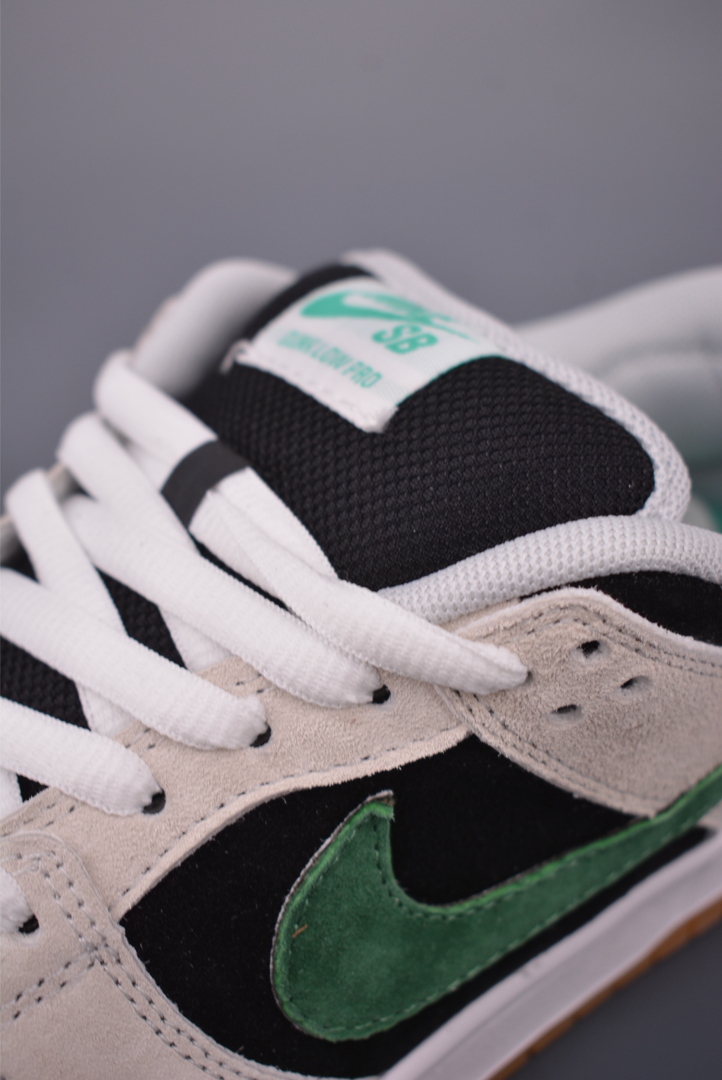 Nike SB Dunk Low: Premium Comfort & Style with Original Materials 7 i1757720438477 9736 0 6