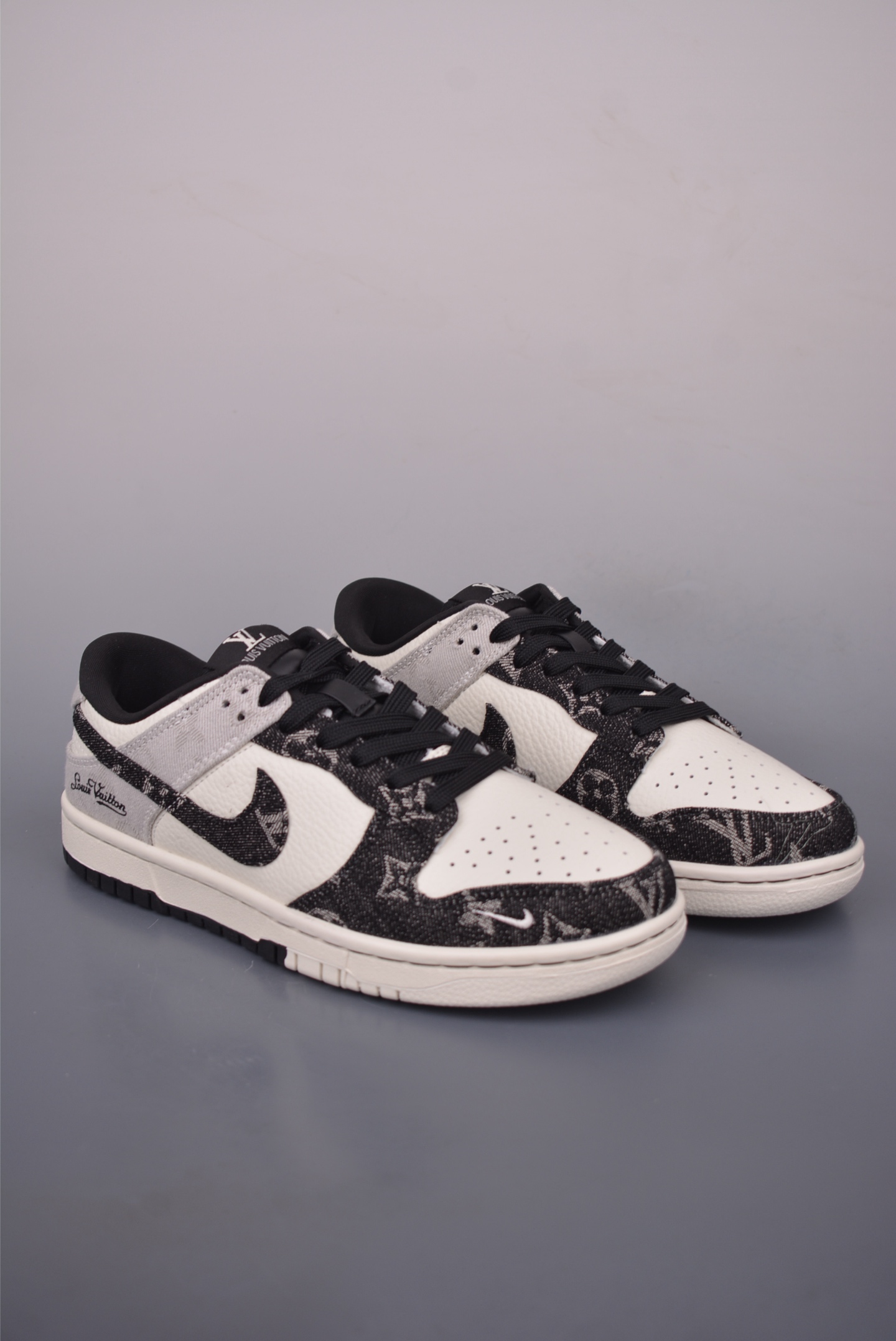 Nike SB Dunk Low Louis Vuitton Collab Premium Leather Sneakers 2 i1757720476654 9901 0 0