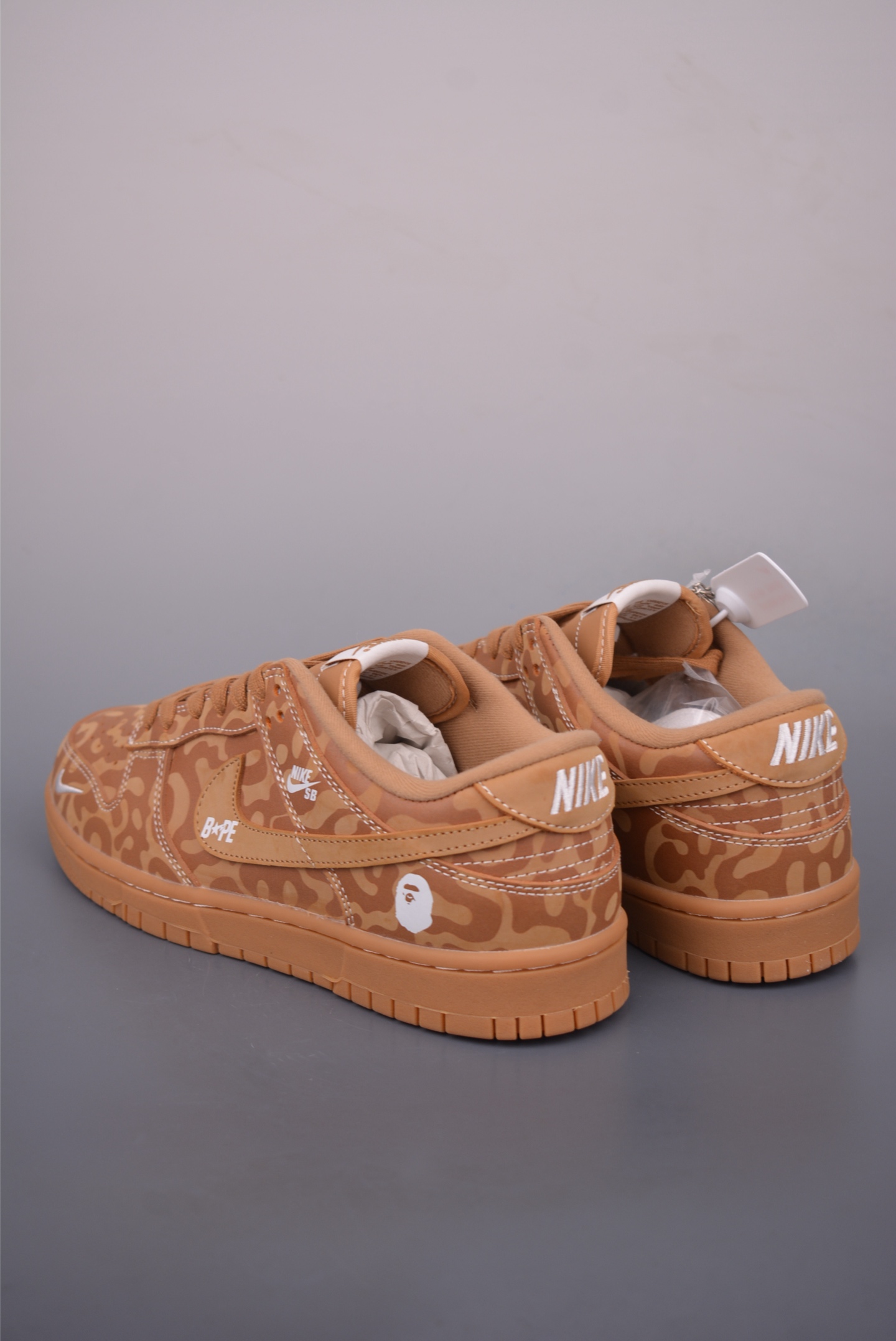 280 Nike SB Dunk Low 猿人头联名 LW1818-121