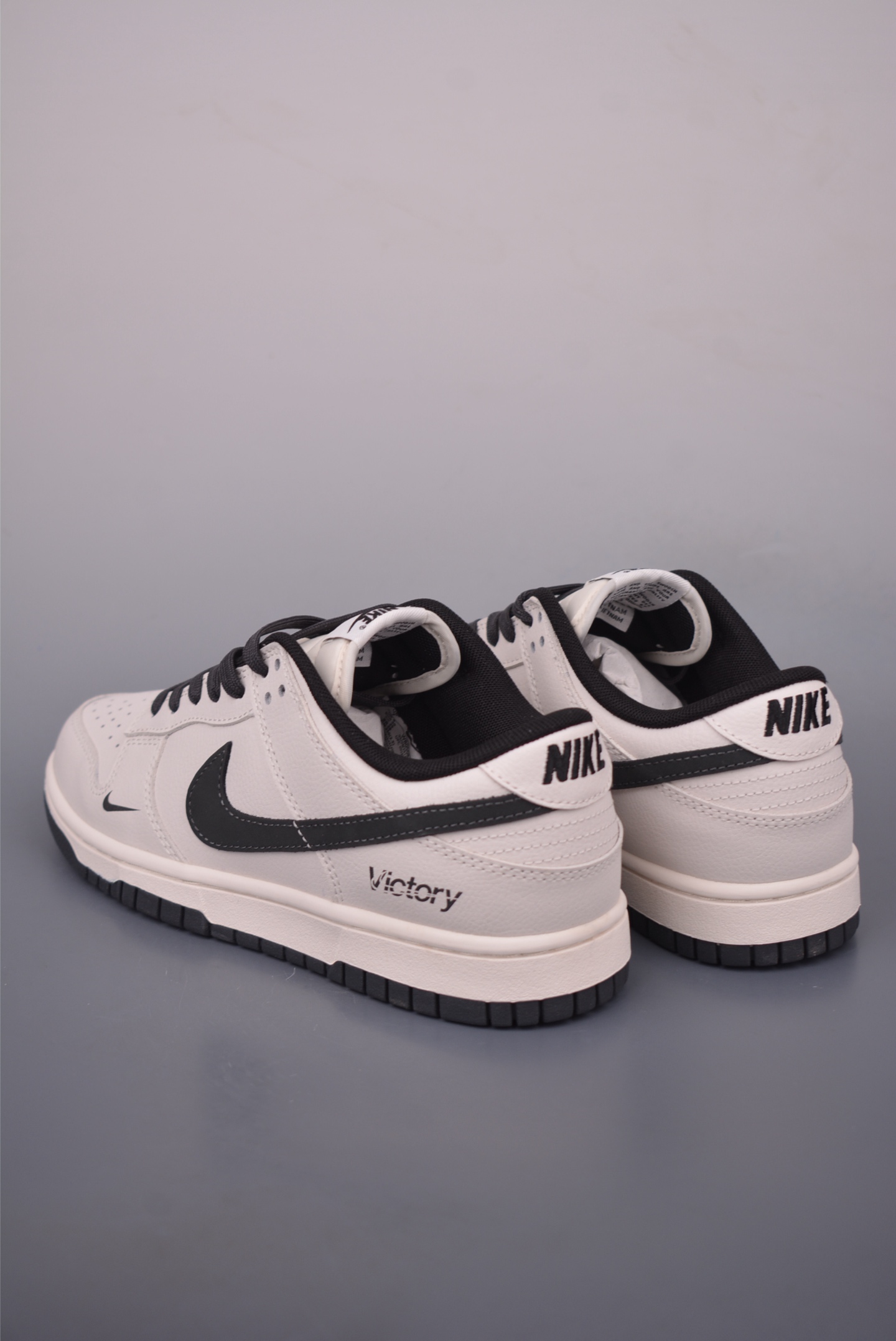 Nike SB Dunk Low Victory Cream/Black Premium Leather Sneakers WB0508-0412722 3 i1757720564280 8153 0 1