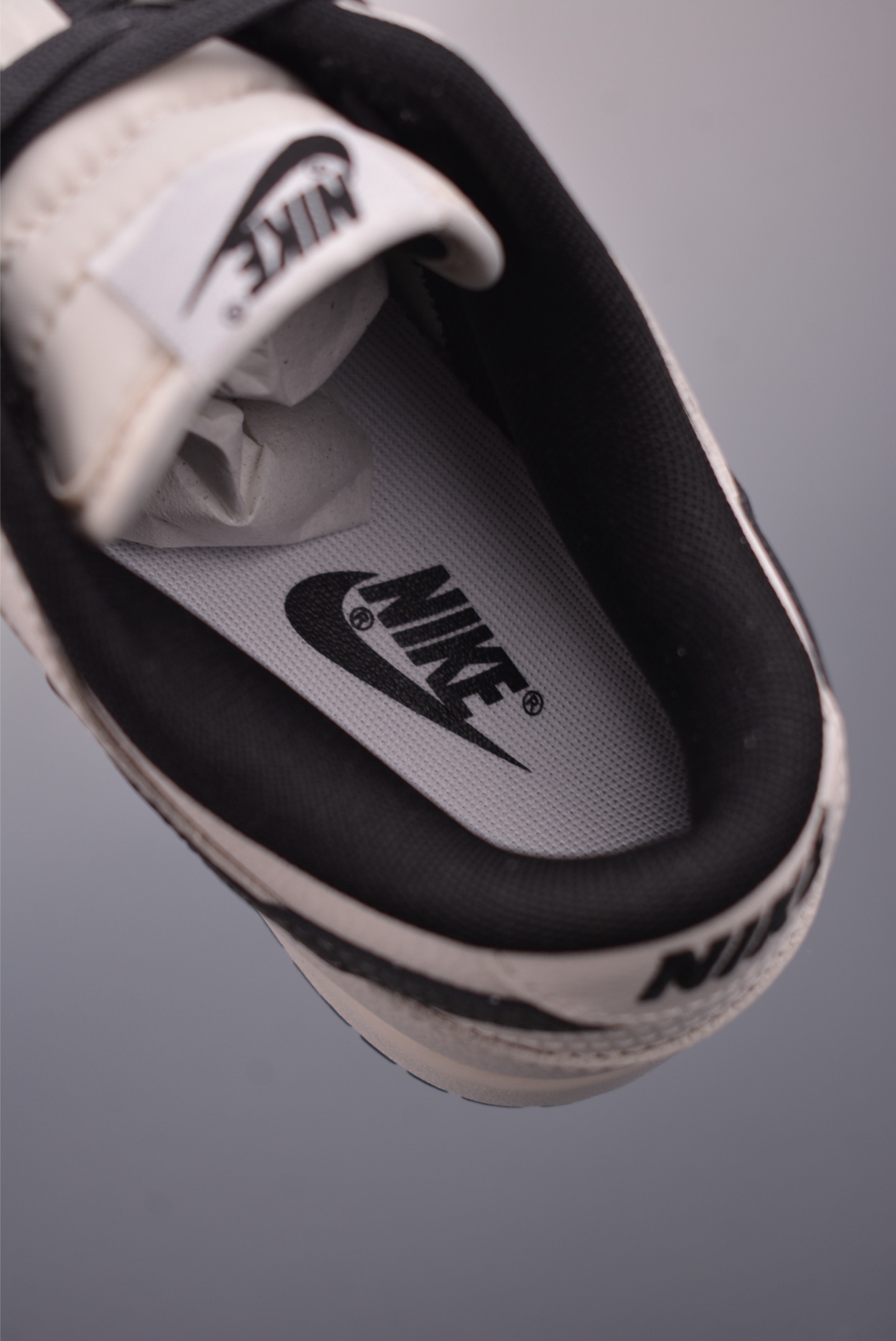 Nike SB Dunk Low Victory Cream/Black Premium Leather Sneakers WB0508-0412722 10 i1757720566180 487 0 8