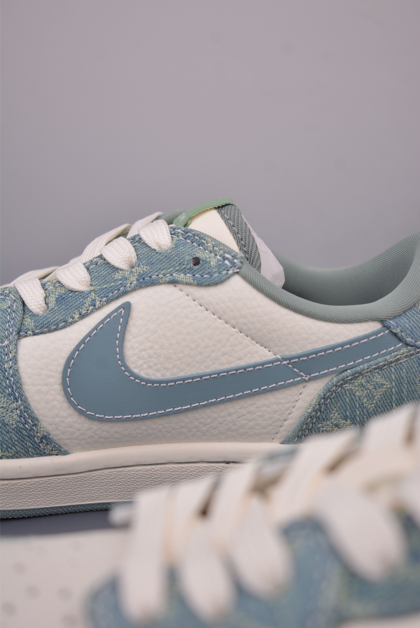 Fragment Design x Travis Scott x Louis Vuitton Air Jordan 1 Low Sneakers 8 i1757720646804 175 0 7