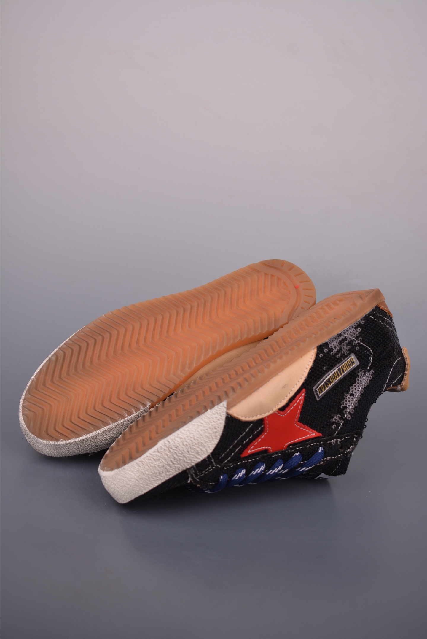 Golden Goose True Star Sneakers - Limited Edition, Stylish Design, Sizes 35-40 4 i1757720940933 3501 0 2