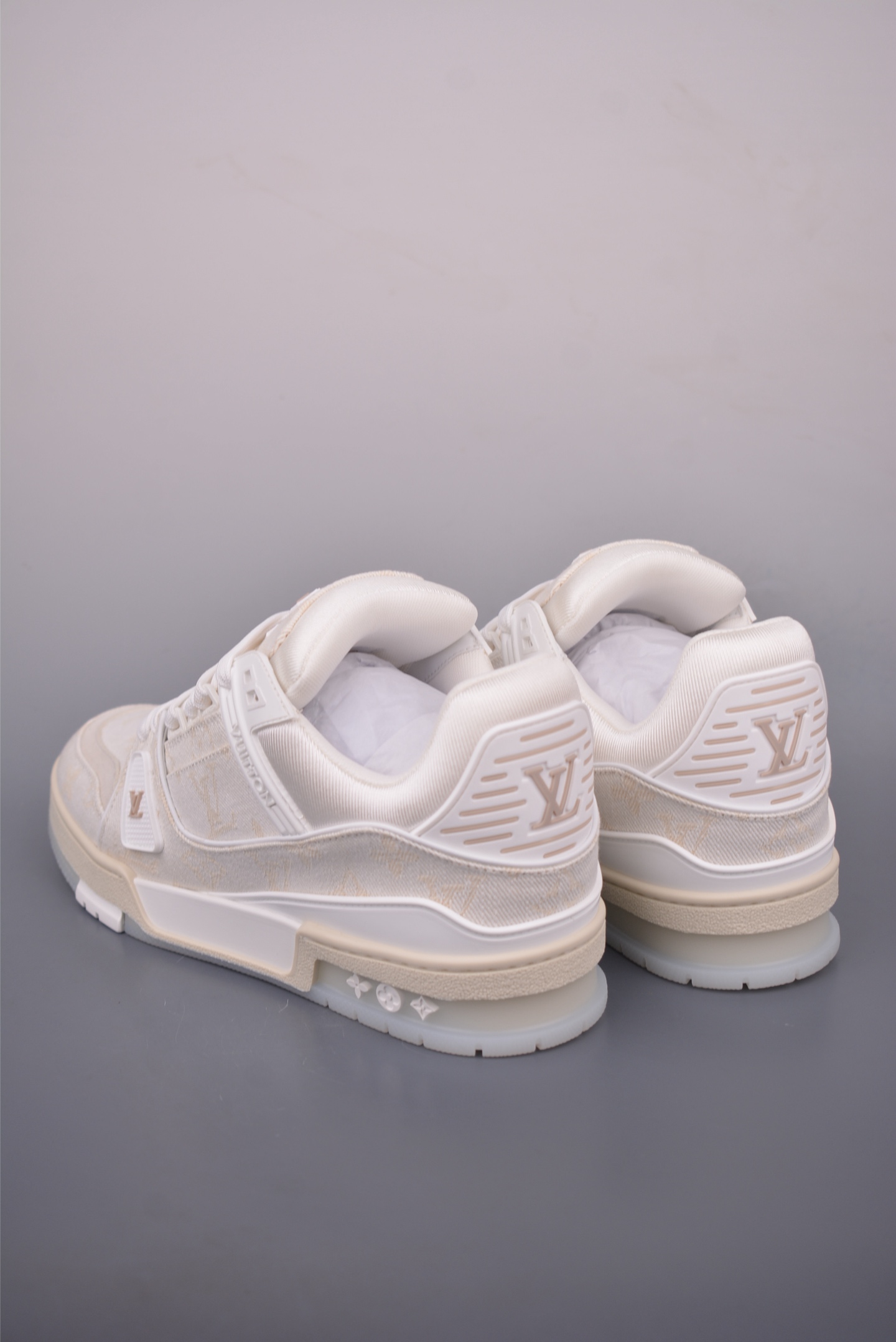 Louis Vuitton Trainer Sneaker Limited Edition White Leather, Size 35-46 3 i1757721039997 9585 0 1