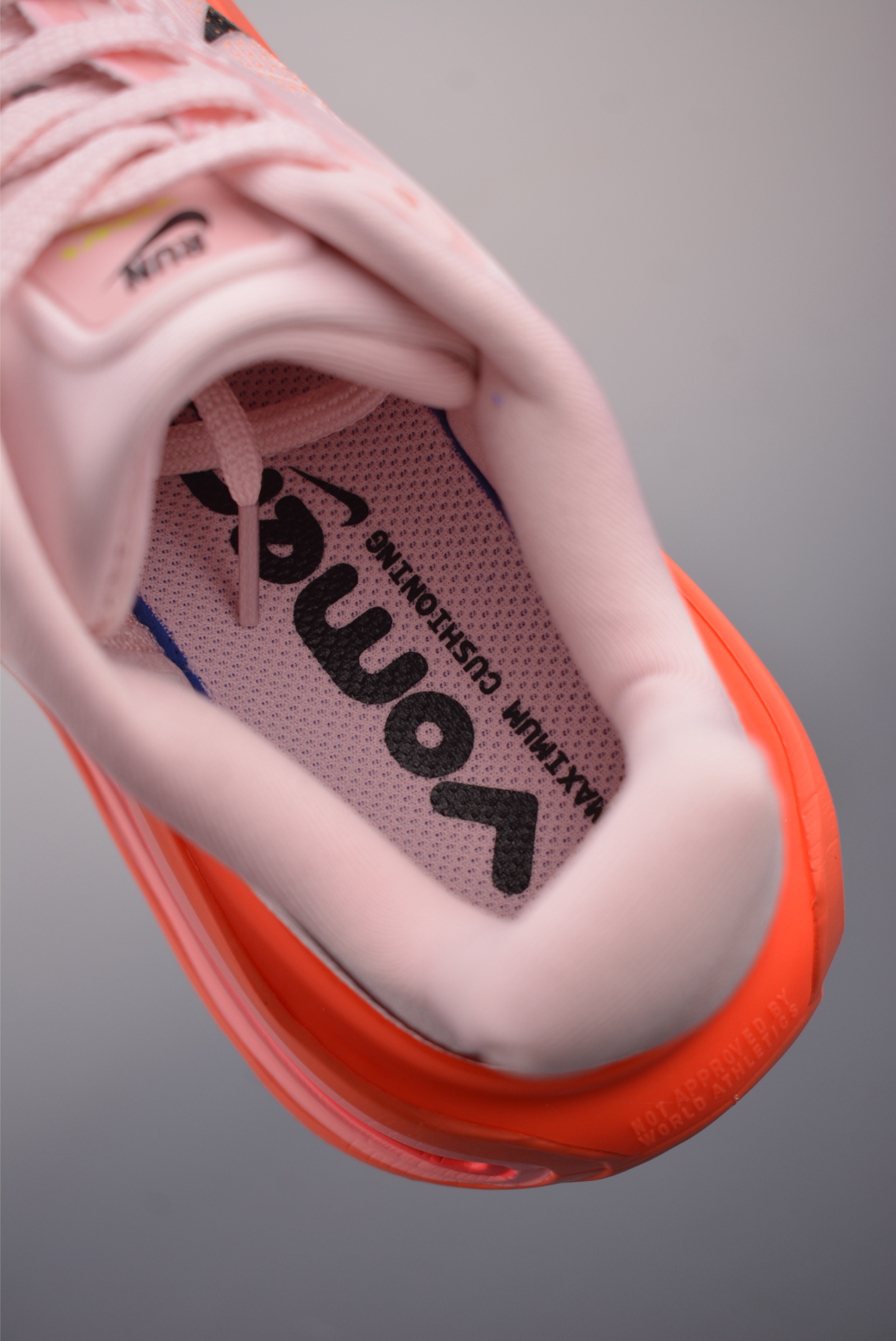 Nike Vomero Premium Air Cushion Running Shoes - Comfortable, Stylish, and Durable 9 i1757788352788 9903 0 8