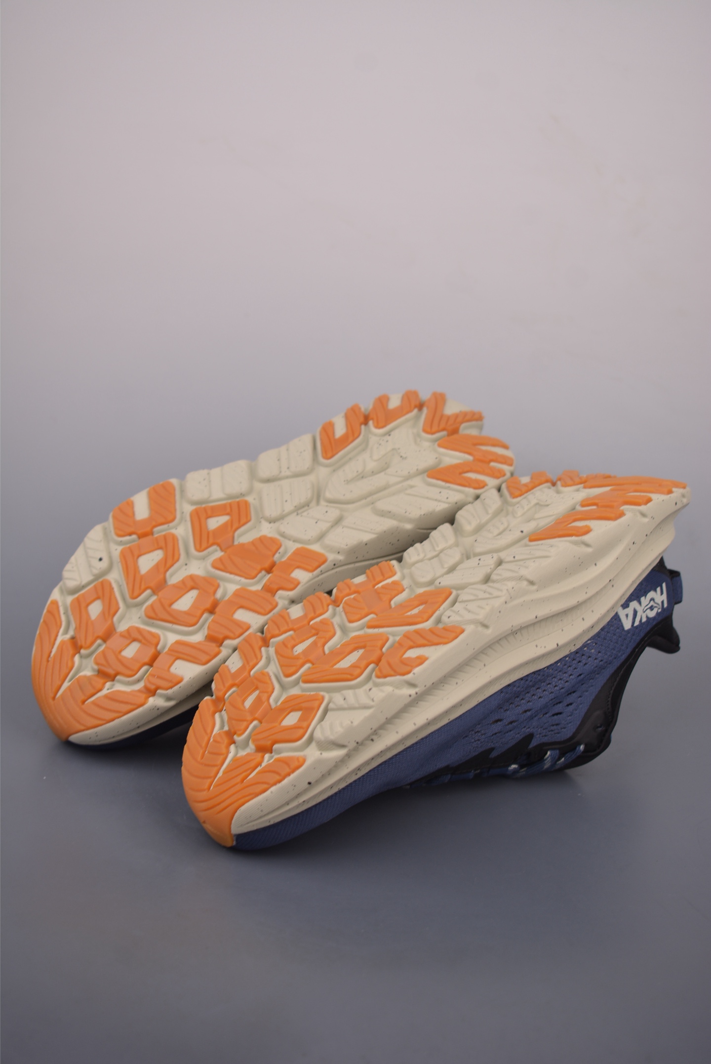 HOKA ONE ONE Kawana 2 Running Shoes - Comfortable, Slip-Resistant, Durable 4 i1757788396776 2446 0 2