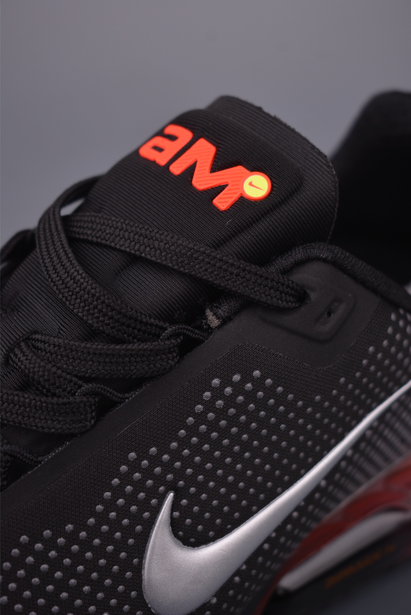 Nike Air Max Phoenix Running Shoes - Comfortable, Durable, and Stylish 8 i1757788483116 5102 0 6