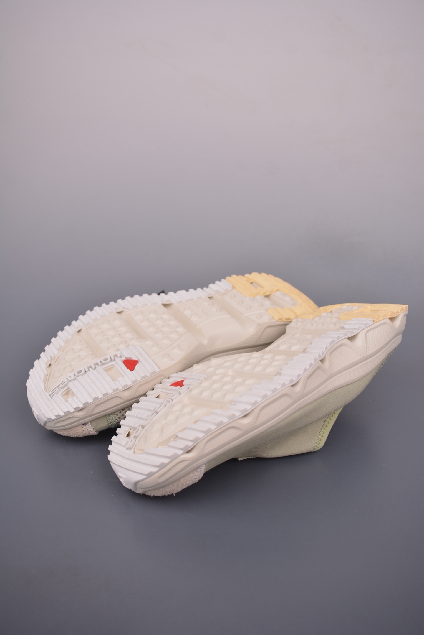 Salomon RX Slide 3.0: Lightweight, Breathable, and Slip-Resistant Clogs 3 i1757788666129 9451 0 2