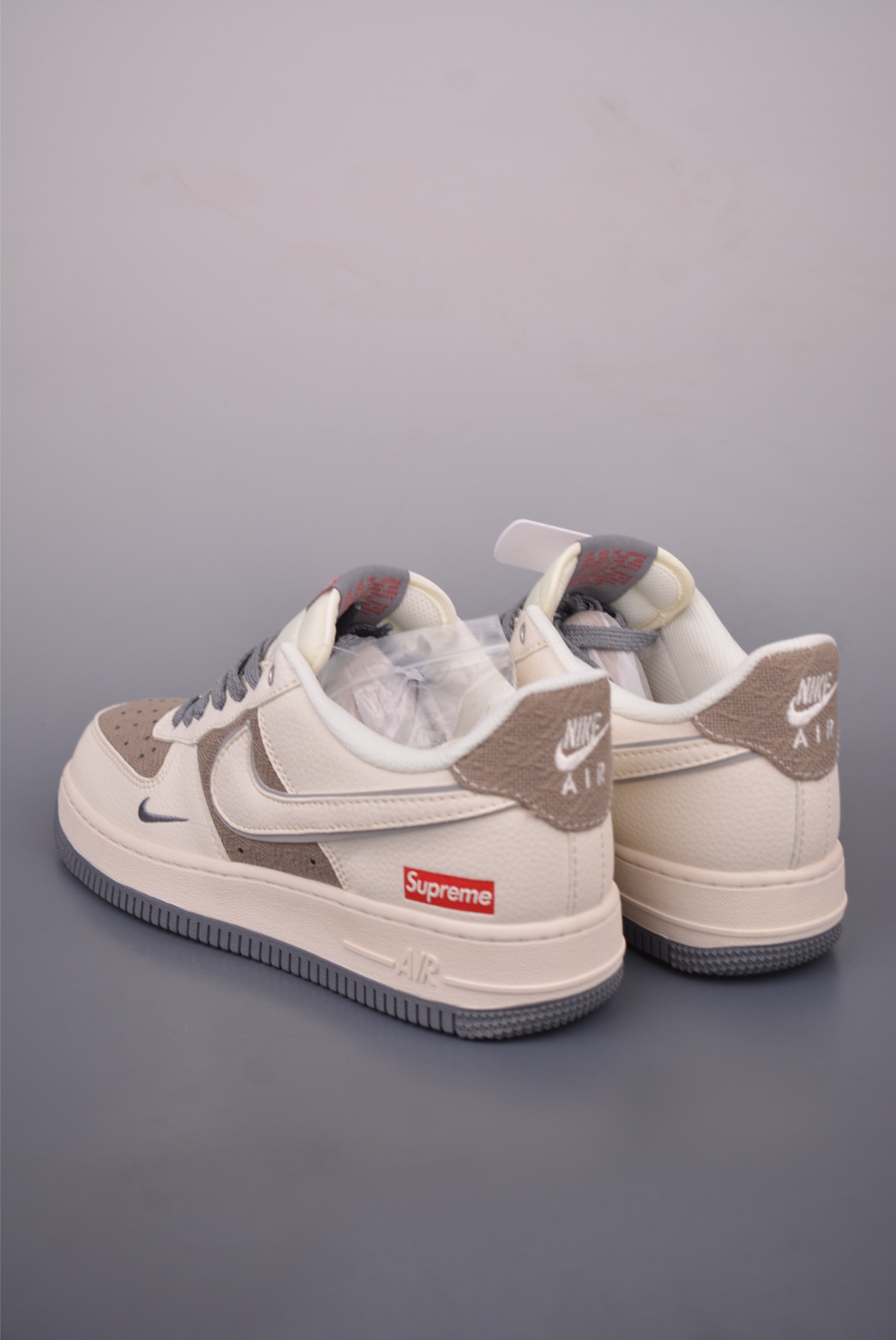 Nike Air Force 1 Low Supreme Collab - Premium Quality, Classic Design 3 i1757788976040 5233 0 1