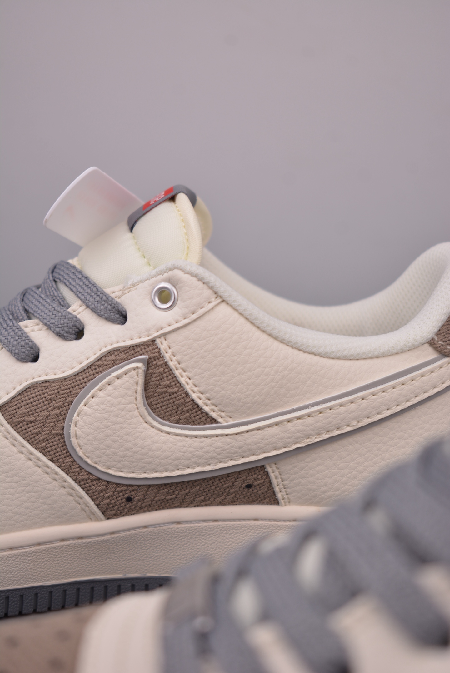 Nike Air Force 1 Low Supreme Collab - Premium Quality, Classic Design 9 i1757788978985 4135 0 7