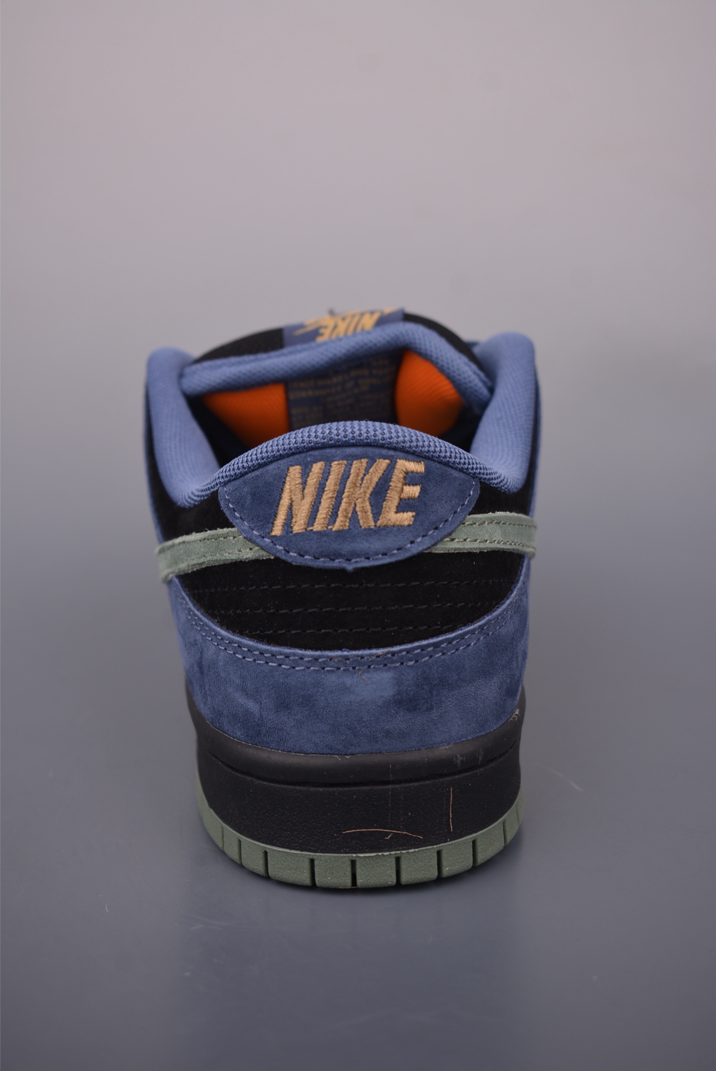 Nike SB Dunk Low Blue Raspberry Unveiled - Style & Comfort Combined 5 i1757789267613 8513 0 3