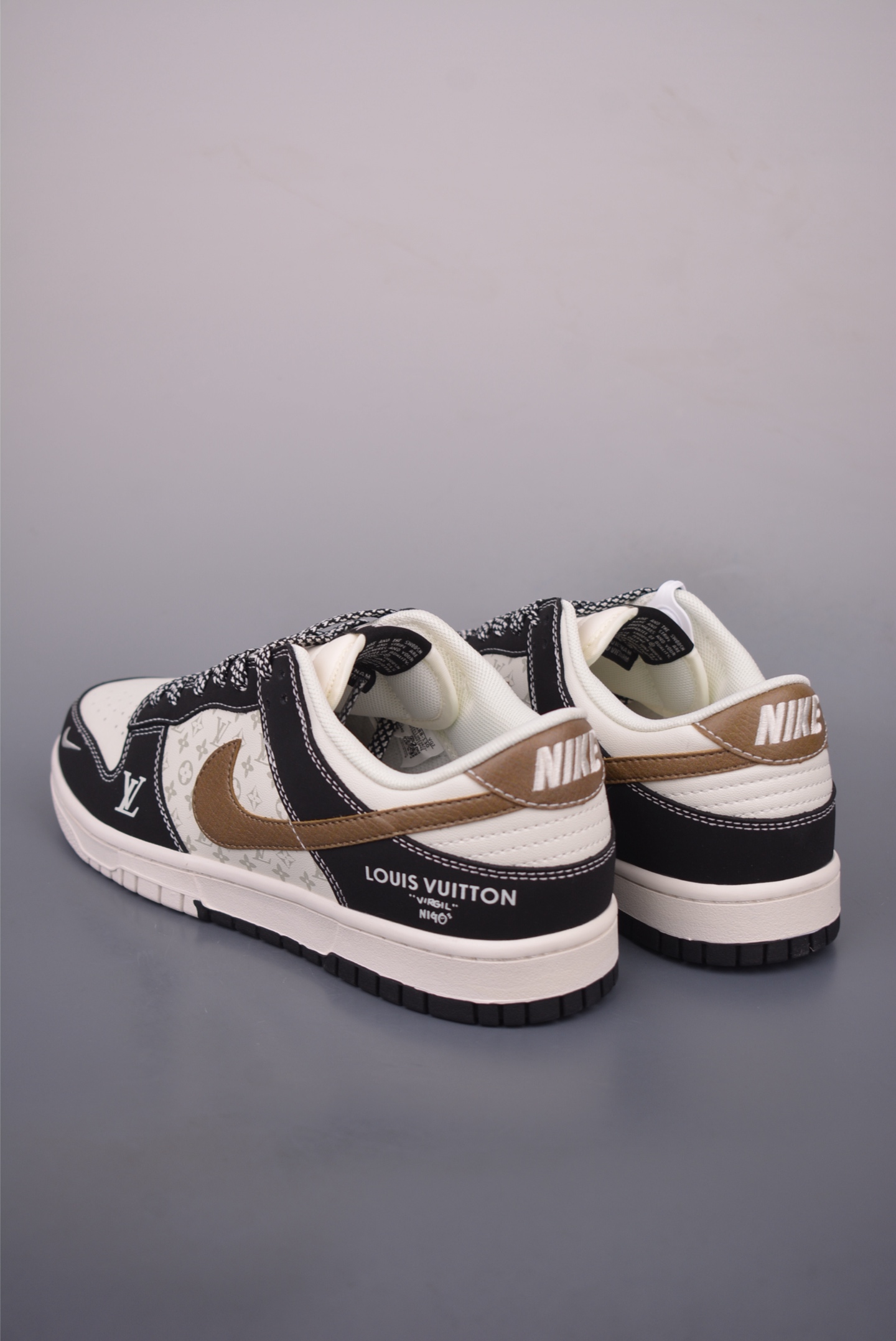 Nike SB Dunk Low Louis Vuitton: Premium Quality, Exclusive Design Sneakers 2 i1757789427918 5328 0 1