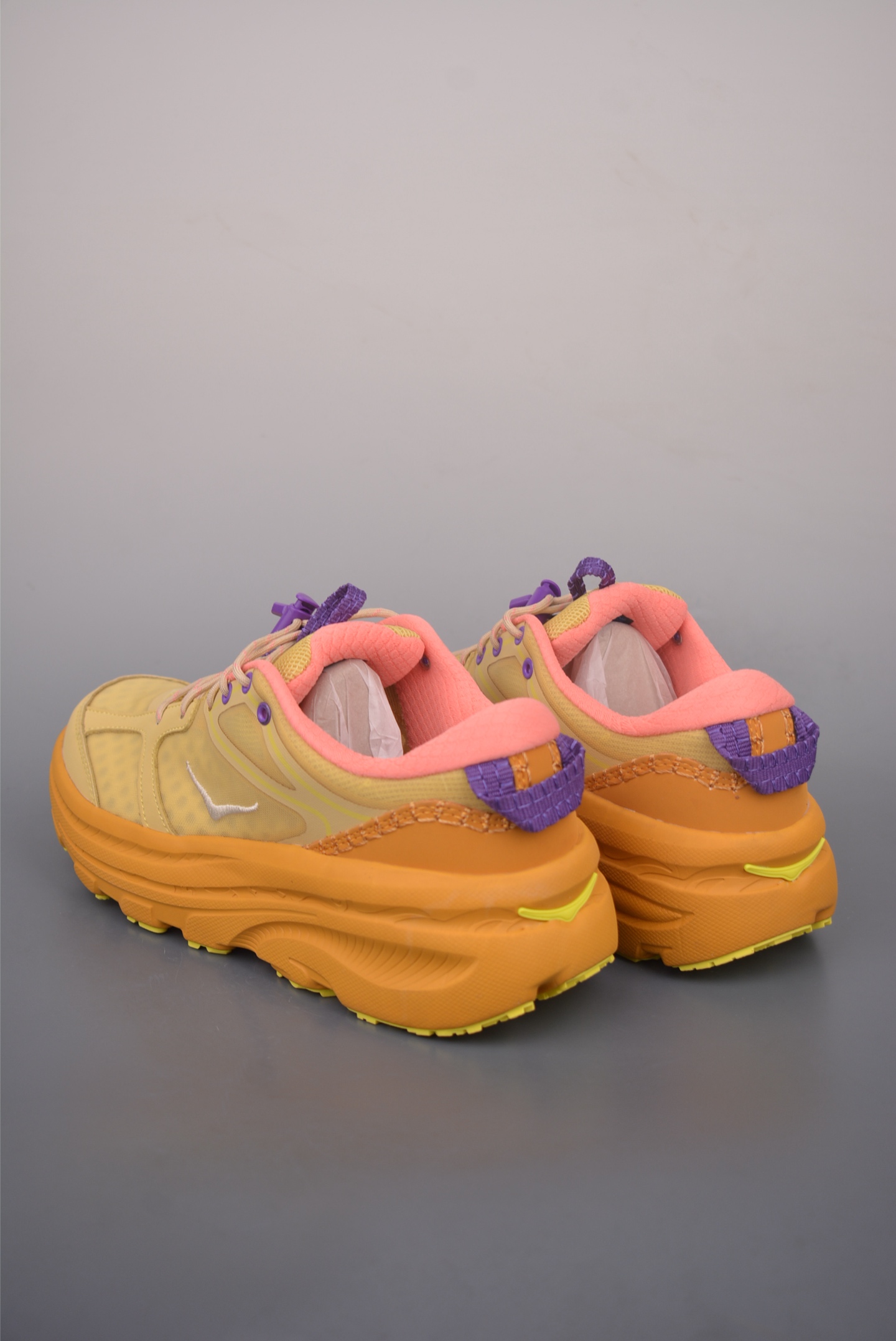 Hoka One One Bondi 9 Low Top Running Shoes - Comfort & Durability 2 i1757893559218 9831 0 1