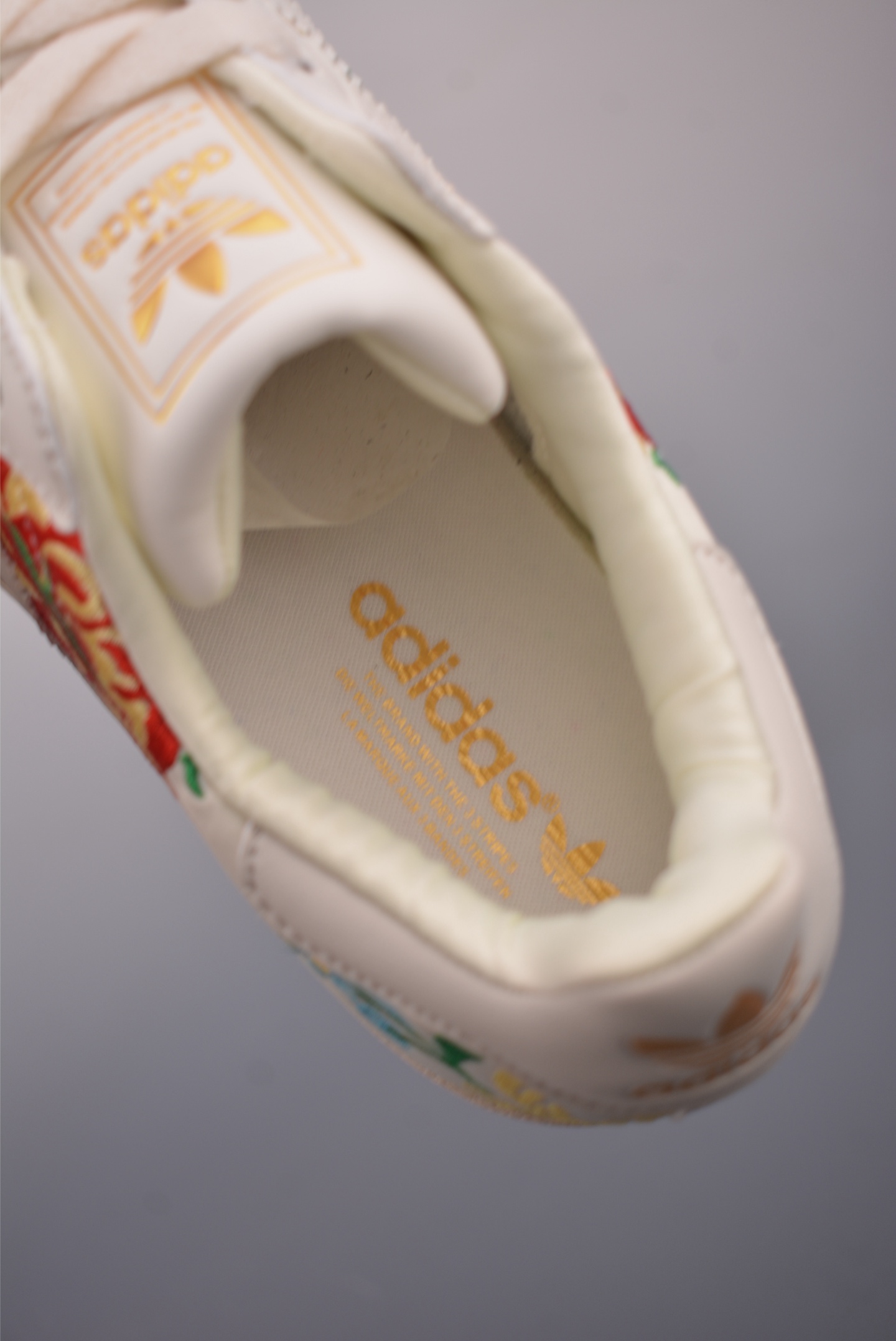 Adidas Originals Superstar Floral Embroidery Sneakers - Classic Style, New Look 10 i1757893657660 4839 0 8