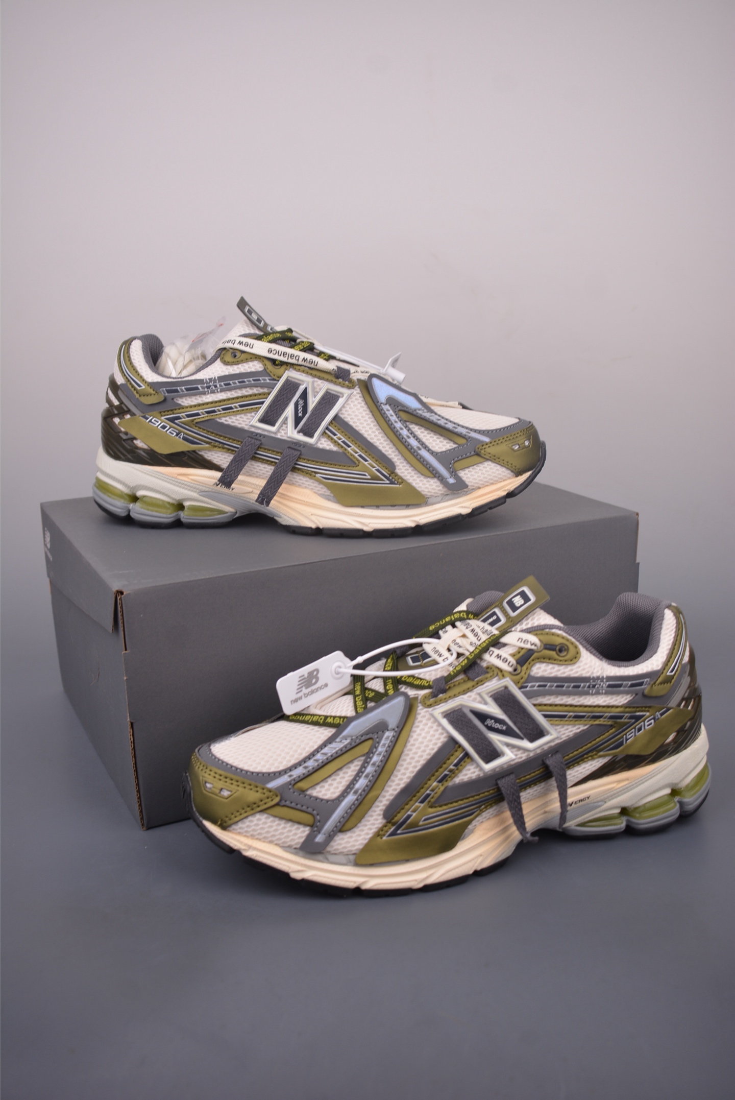 New Balance 1906R Retro Sneakers - Classic Style & Modern Comfort 5 i1757893958500 7919 0 4