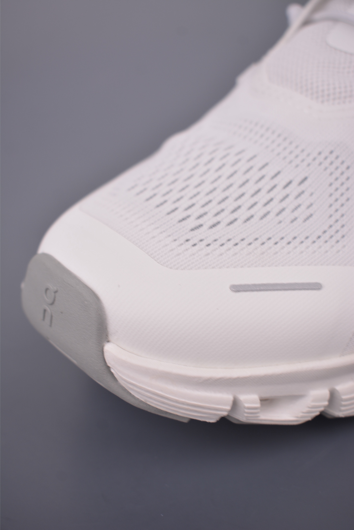 170 On昂跑 Cloud 户外街头机能风跑步鞋 Cloud Hi Edge户外机能融合街头潮流 3MF10020813