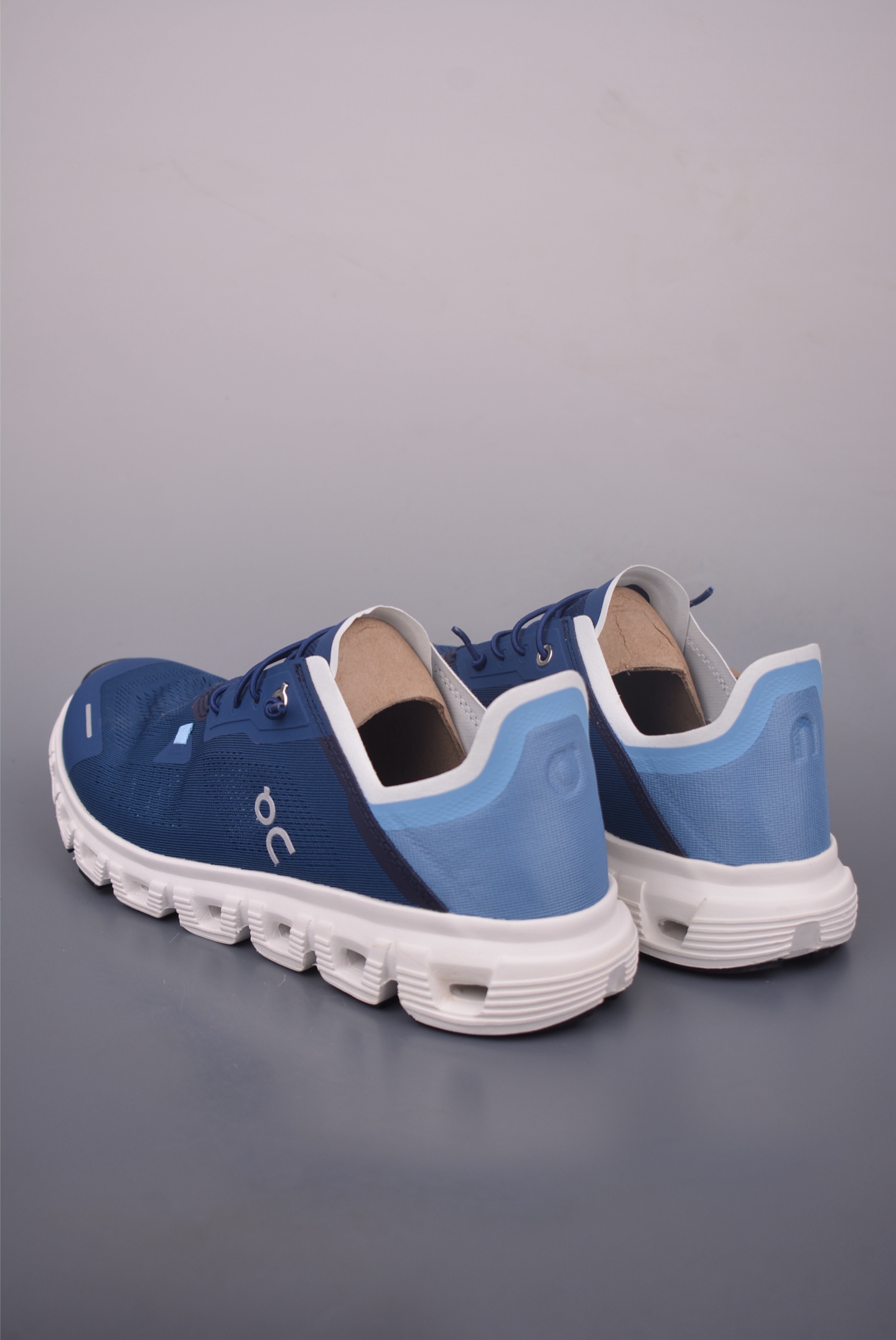 On昂跑 Cloud 6 Coa 户外街头机能风跑步鞋 Cloud Hi Edge户外机能融合街头潮流 3MF10020813