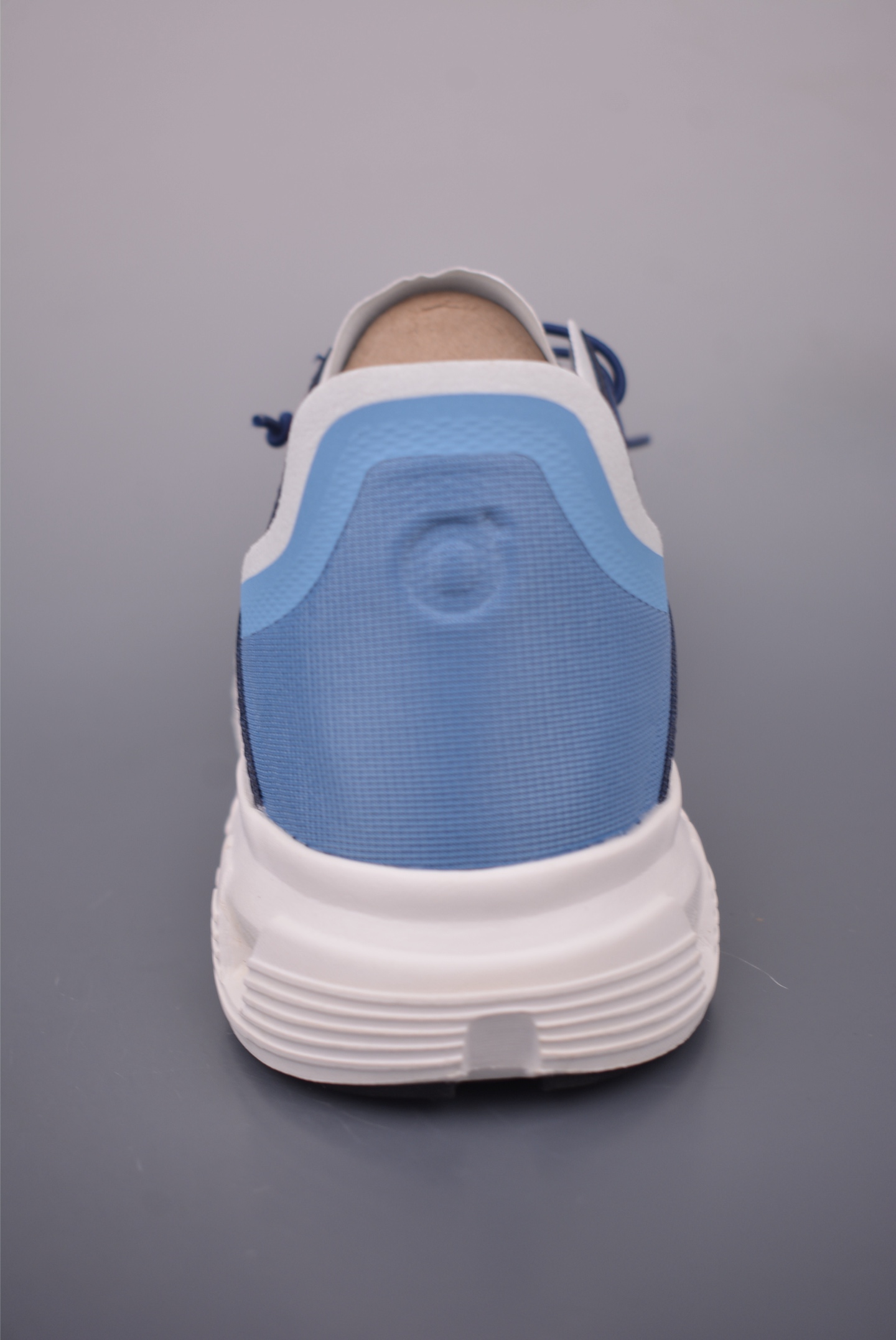 On昂跑 Cloud 6 Coa 户外街头机能风跑步鞋 Cloud Hi Edge户外机能融合街头潮流 3MF10020813