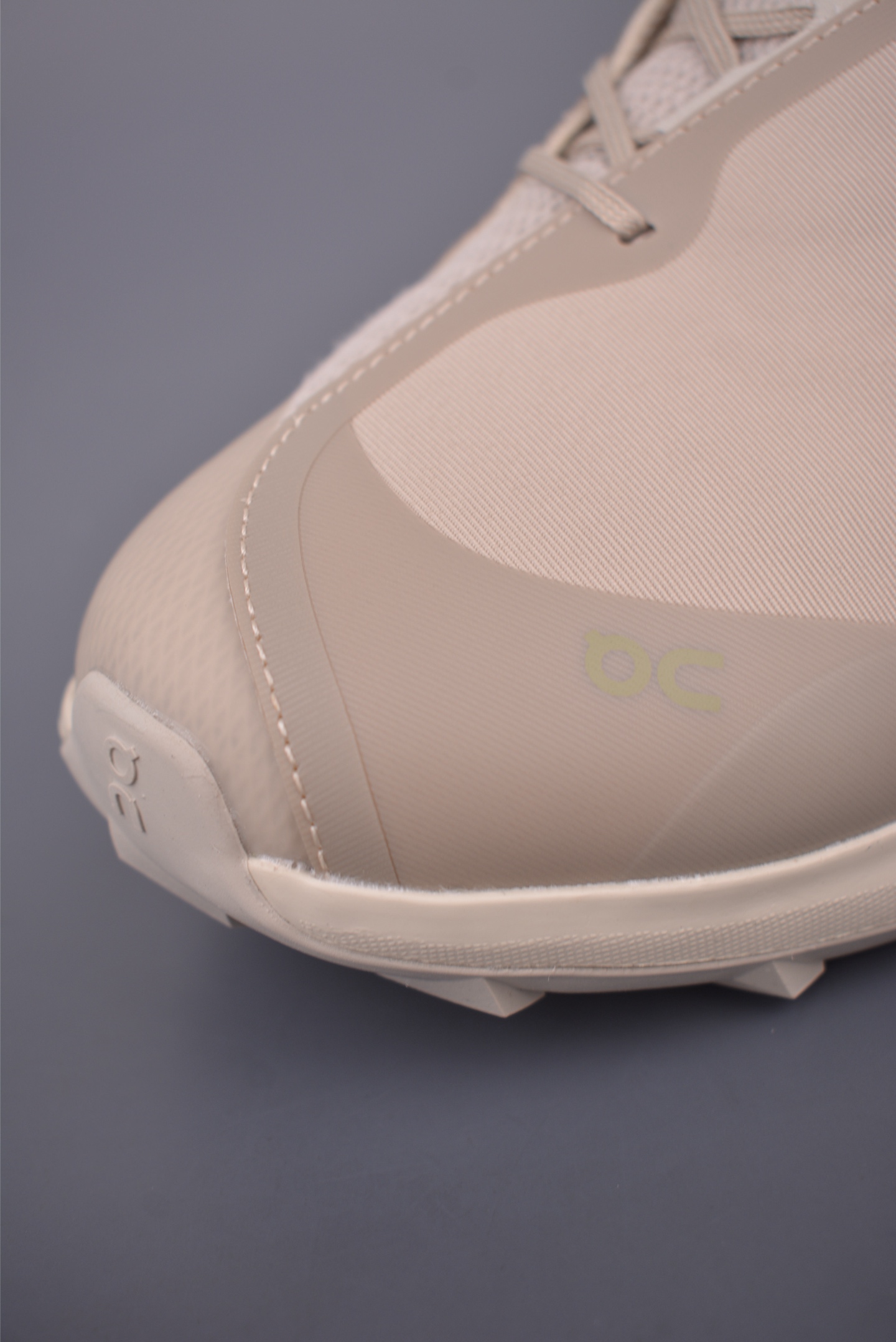 260 PO ARCHIVE FACTION PAF x On 昂跑 Cloudventure Peak 低帮联名款休闲跑步鞋