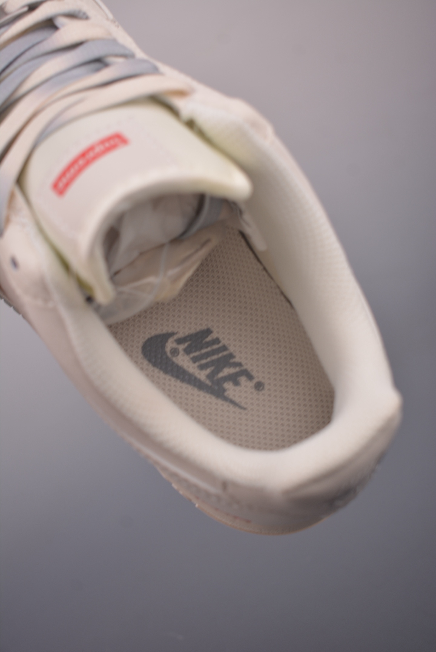 Nike Air Force 1 Low Supreme Collab - Premium Quality & Comfort 9 i1757894467984 9535 0 8