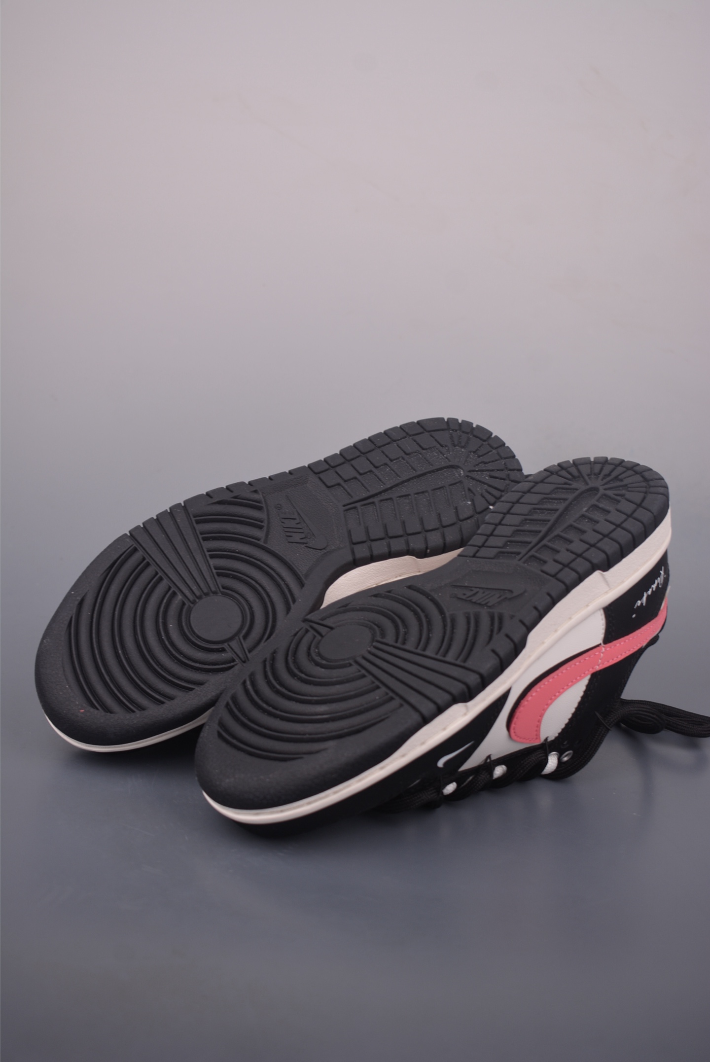 Nike SB Dunk Low ”Ju Do It” 解构绑带 BP0518-093