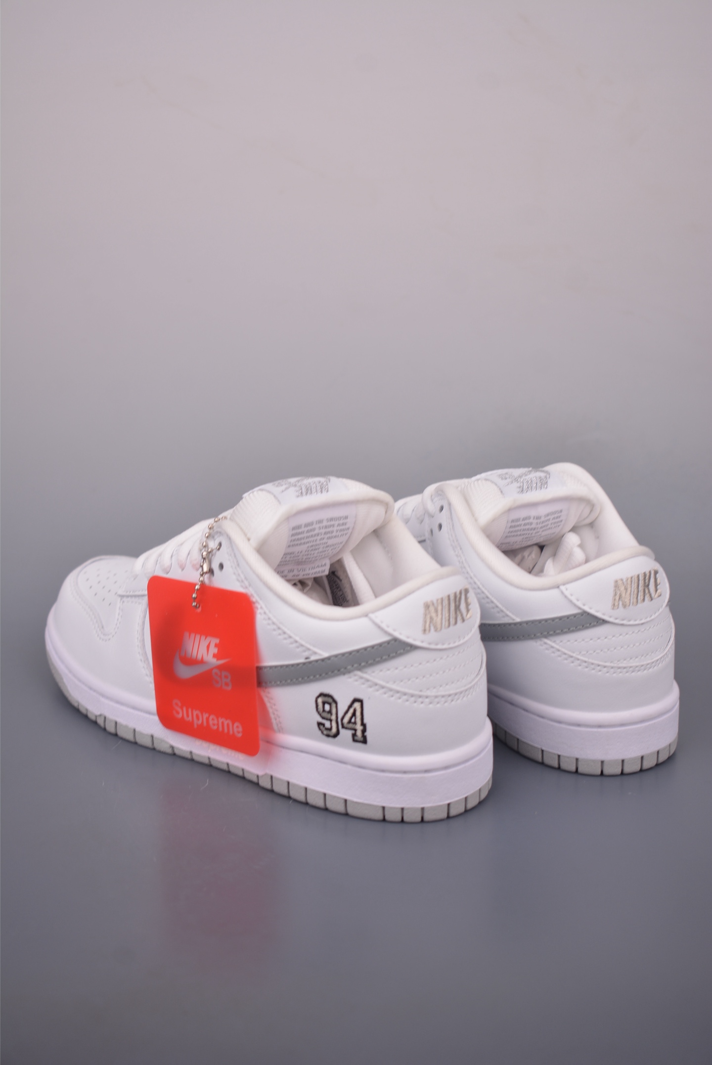 Nike SB Dunk Low 94: Premium Leather, Clean Cuts, and Superior Comfort 3 i1757894821949 1637 0 1