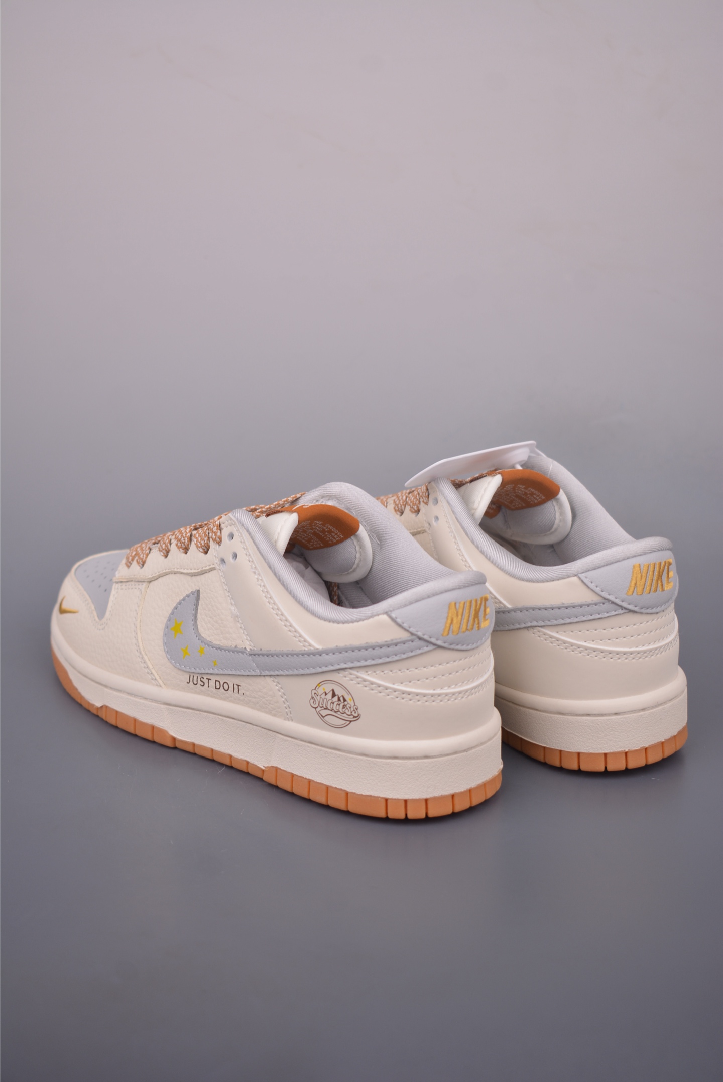 Nike SB Dunk Low ”Ju Do It” LW1818-122