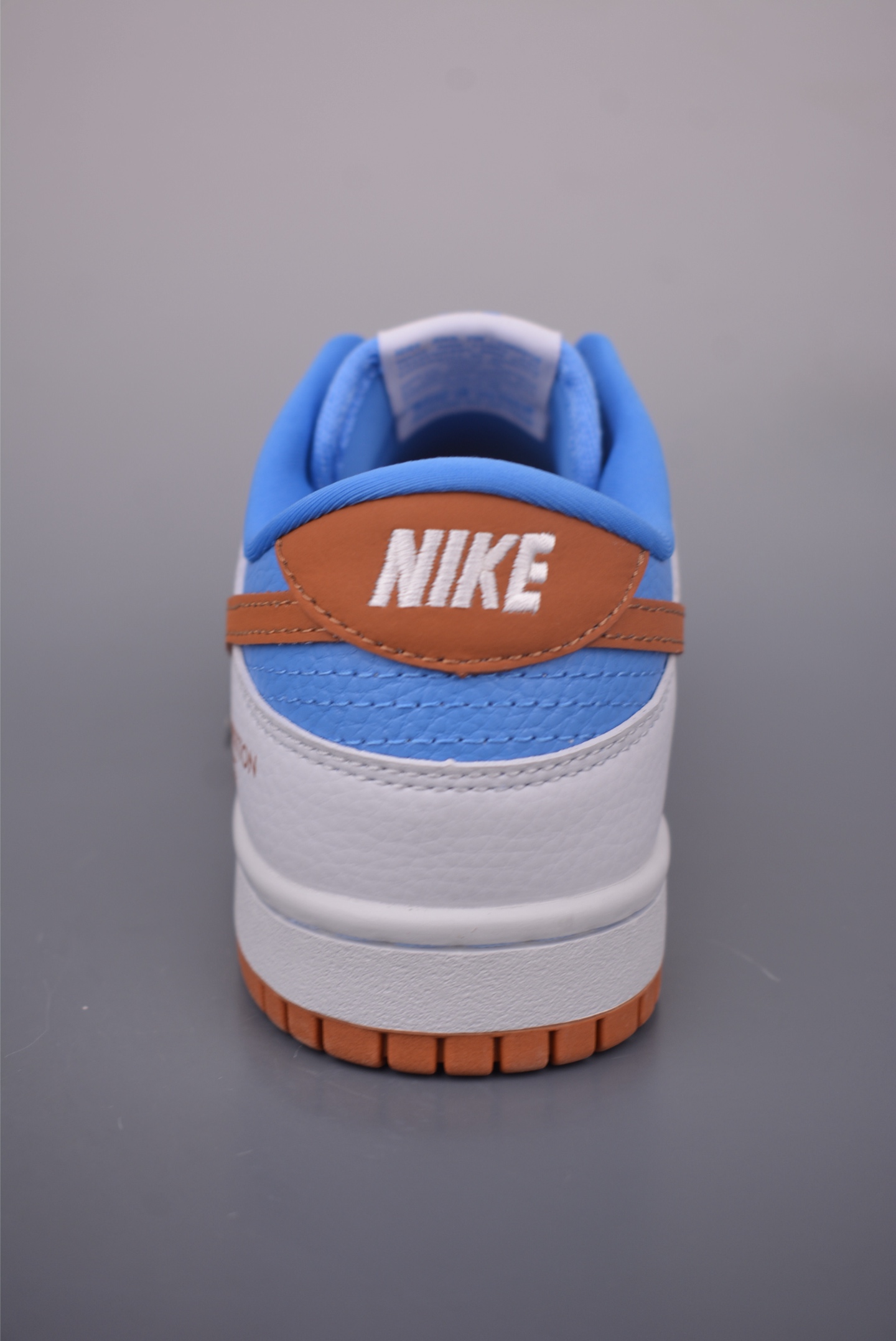 Nike SB Dunk Low Louis Vuitton Collab Premium Leather Sneakers 5 i1757894955024 9044 0 3