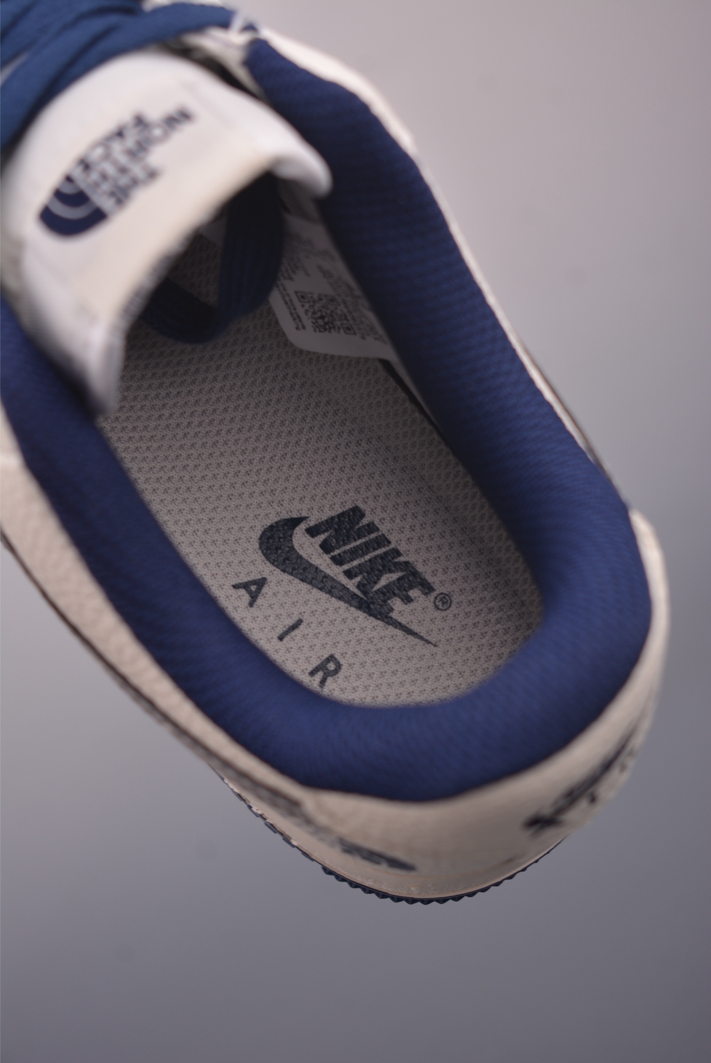 Nike Air Force 1 Low White Blue Sneakers - The North Face Collaboration 9 i1757895136149 9440 0 8