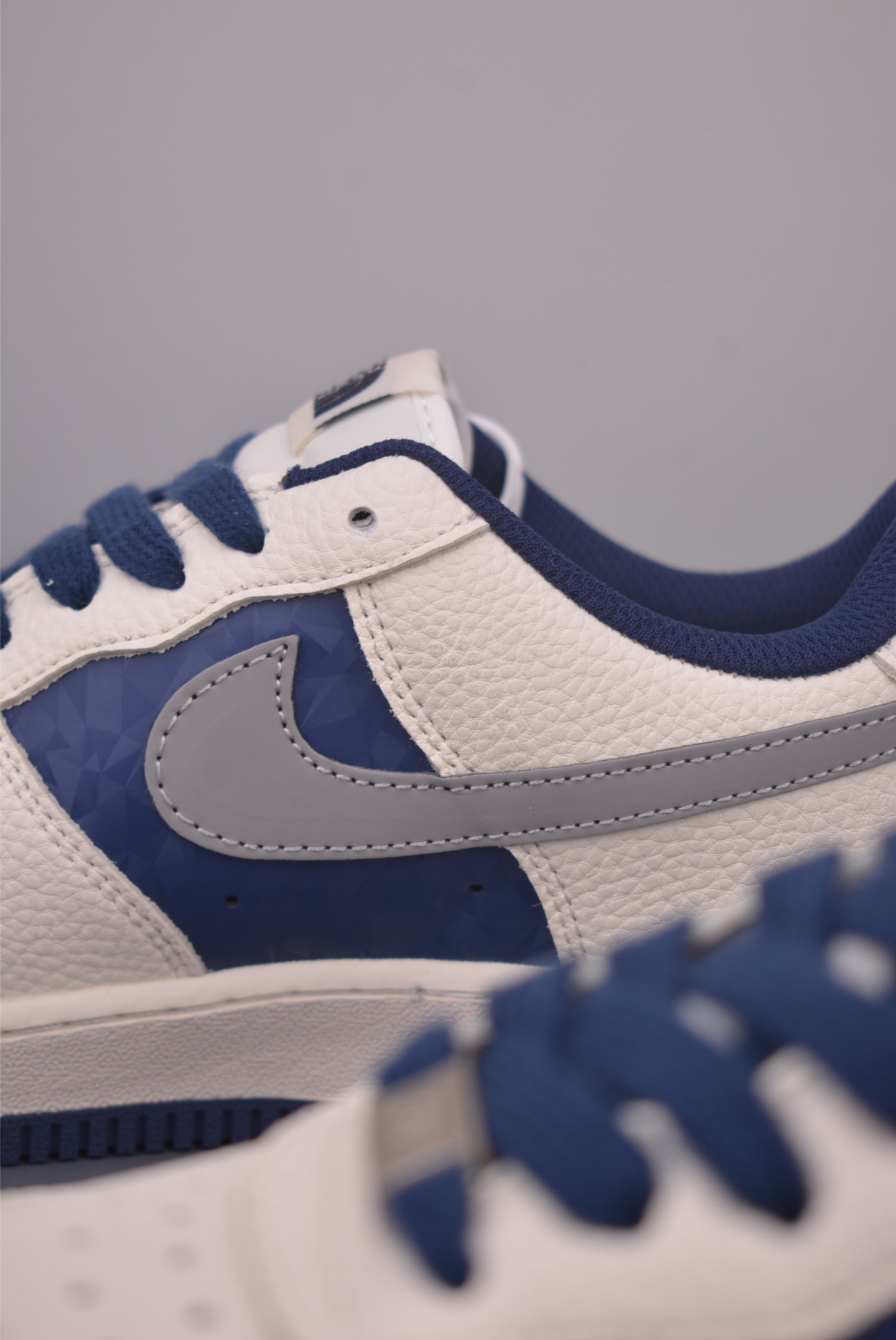 Nike Air Force 1 Low White Blue Sneakers - The North Face Collaboration 8 i1757895136284 6146 0 7