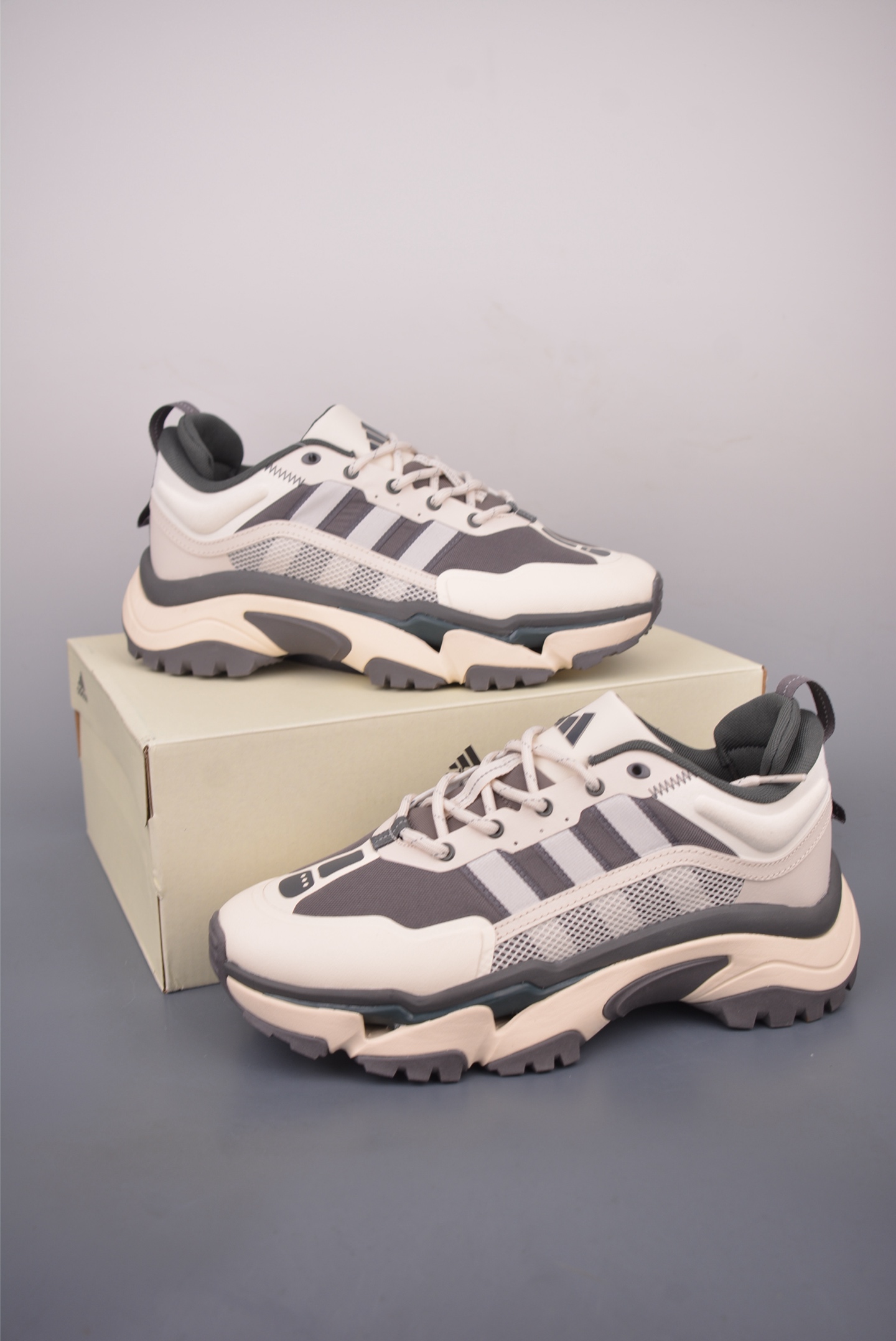 Adidas CITYWOWLK Low Black Lace-Up Lightweight Running Shoes | IH32762332 6 i1757968190157 5244 0 4