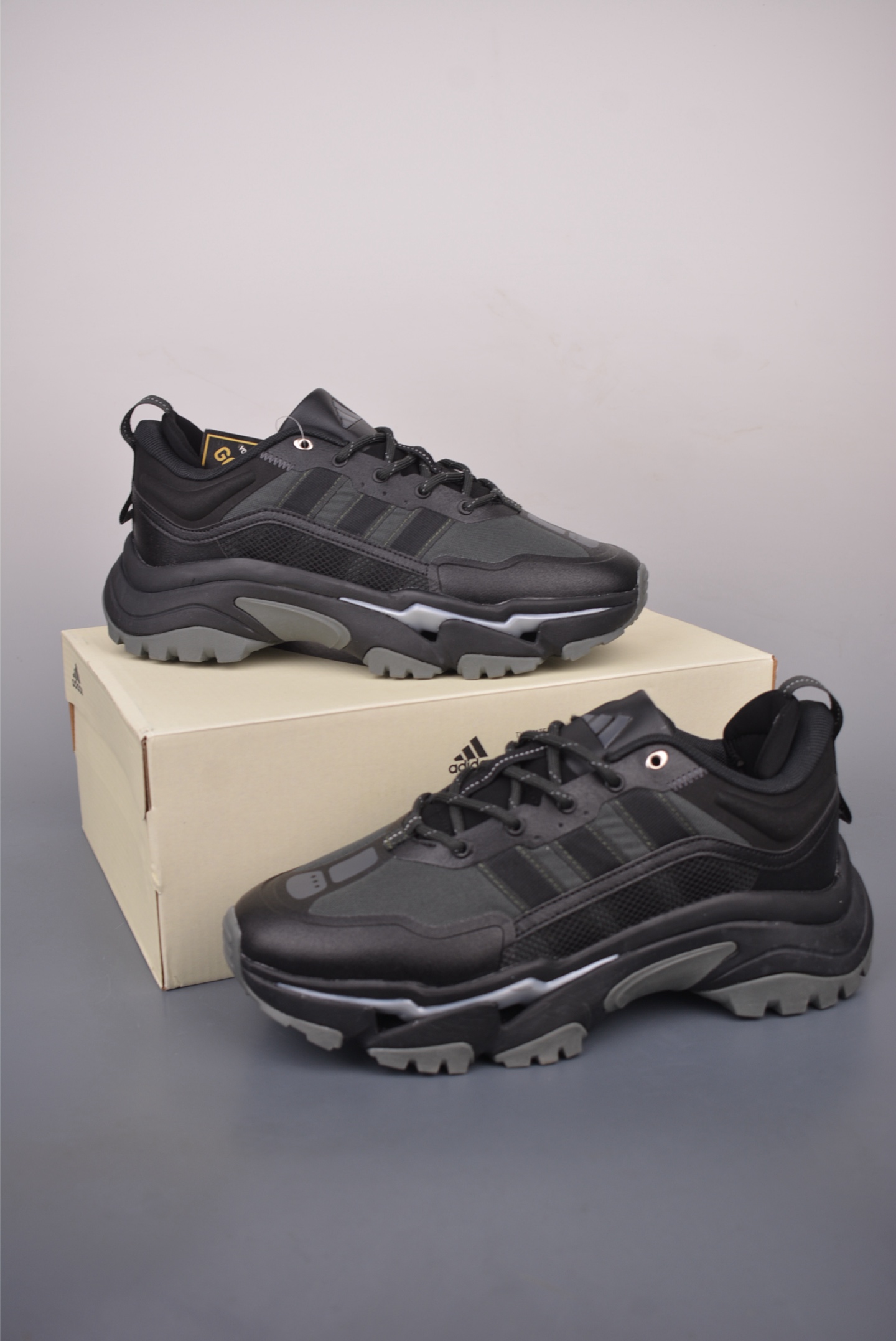 Adidas CITYWOWLK Low Black Lace-Up Lightweight Running Shoes | IH32762332 4 i1757968190175 6413 0 2