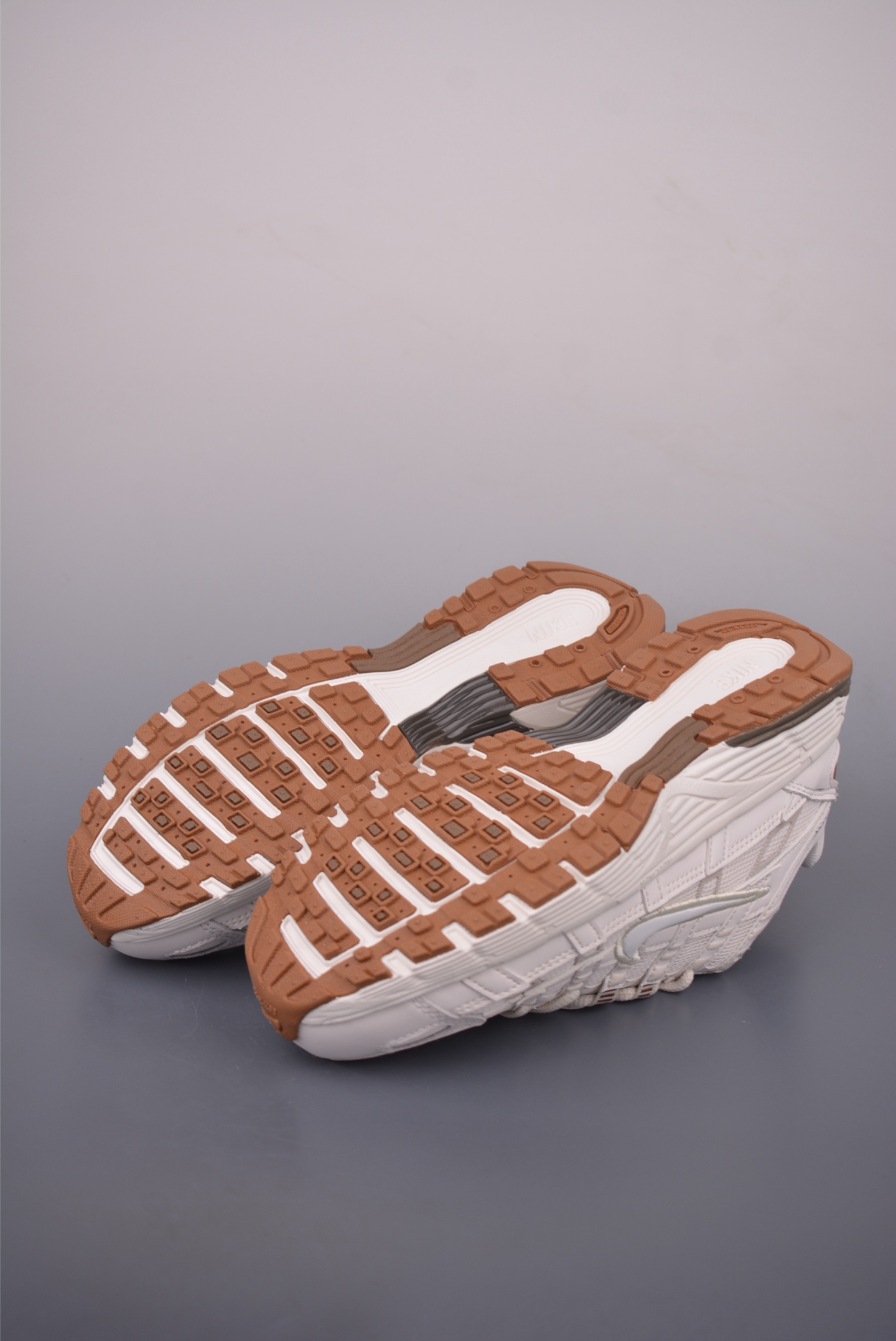 Nike P-6000 Retro Running Shoes - Cream/White - CD6404-102 - All Sizes! 4 i1757970186247 298 0 2