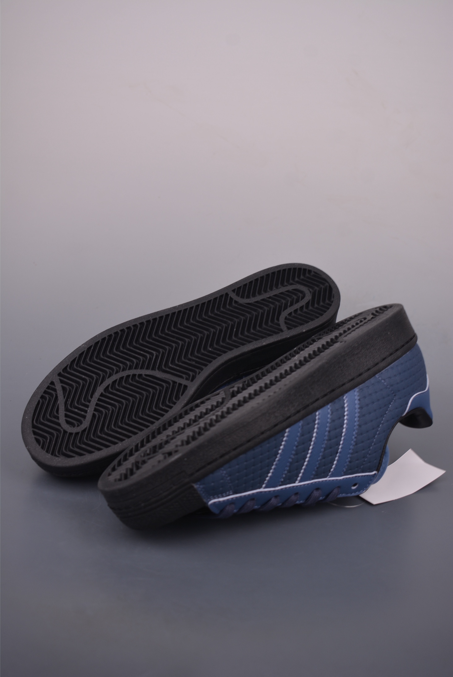 Adidas Originals Superstar 2.0: Blue Leather Shell Toe Sneakers - Limited Edition 3 i1757971171520 6844 0 2