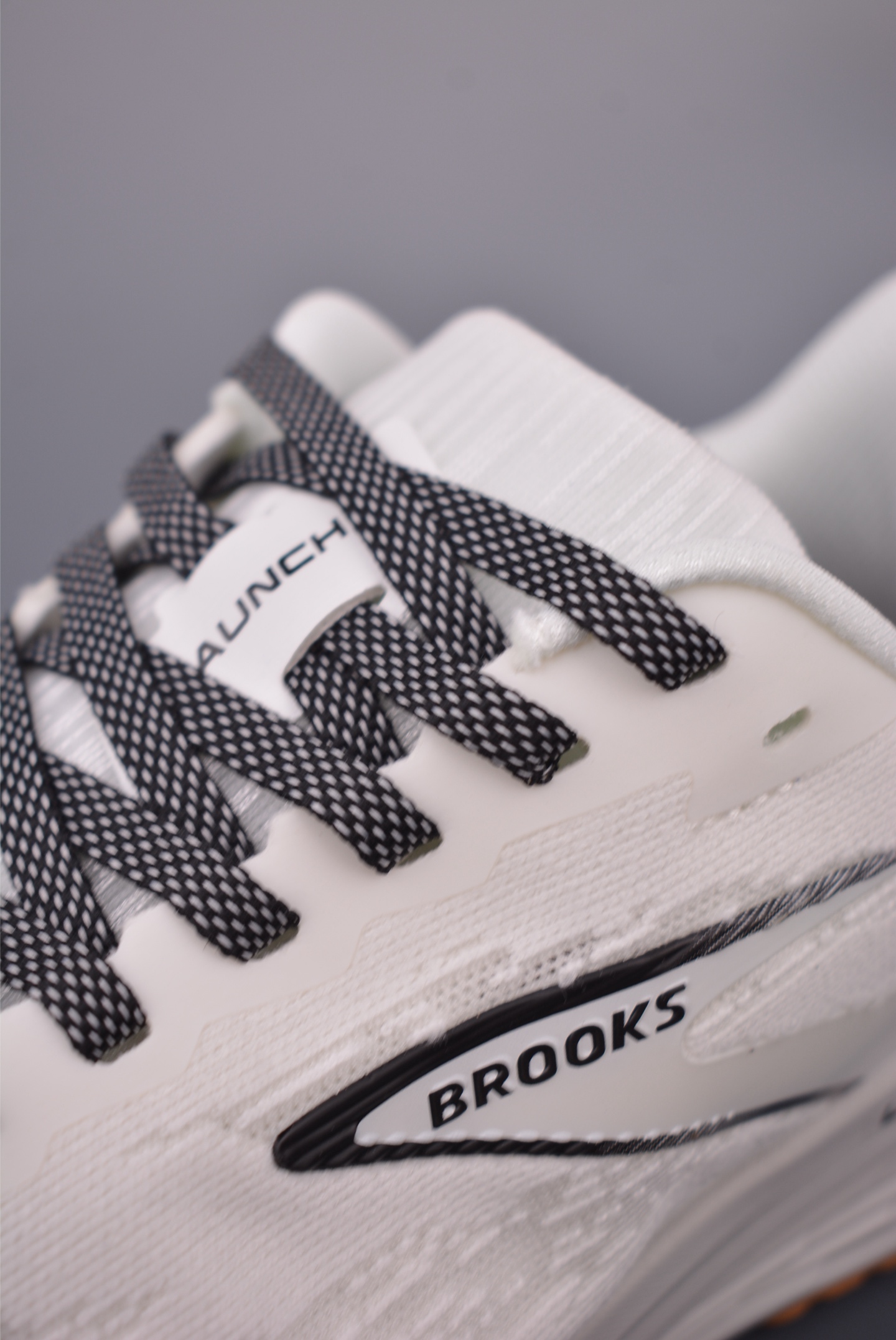 Brooks Launch 11 Running Shoes - Lightweight, Breathable, Cushioned 7 i1757971736908 1327 0 6