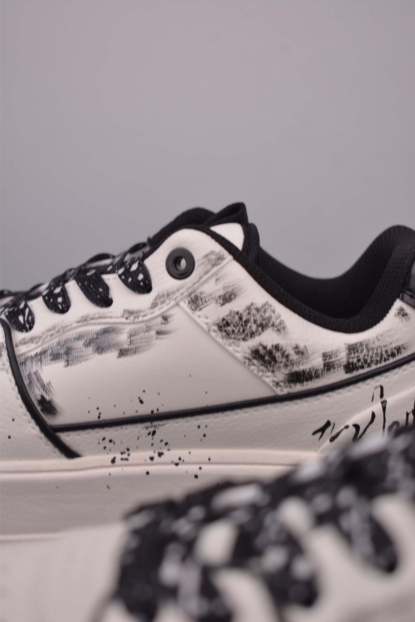 MLB NY Yankees Printed Sneakers Graffiti Chunky Platform Dad Shoes Height 6cm 8 i1757972693493 2293 0 7