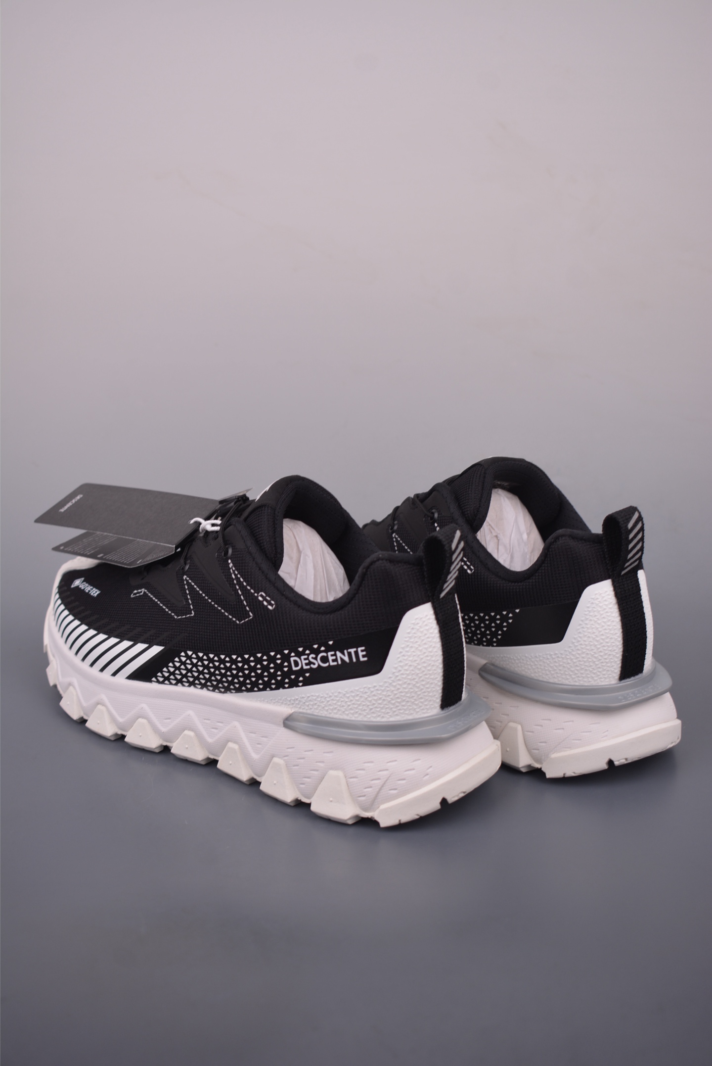 Descente SNOW RIDE Men's Trail Running Shoes - Lightweight & Waterproof 3 i1757973085857 7373 0 1