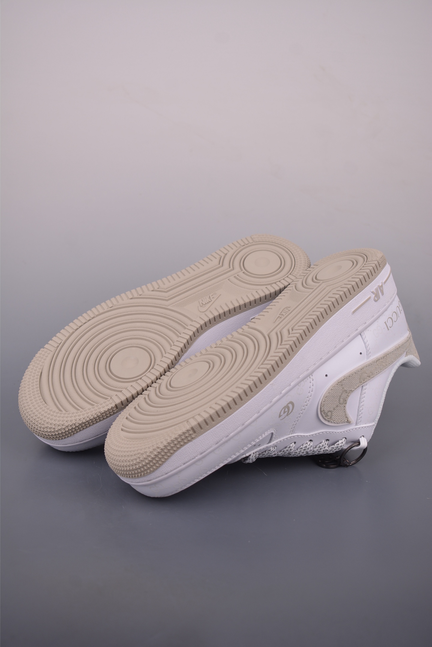 Nike Air Force 1 Low Gucci White Custom Sneakers Designer Shoes 4 i1757973586646 3880 0 2
