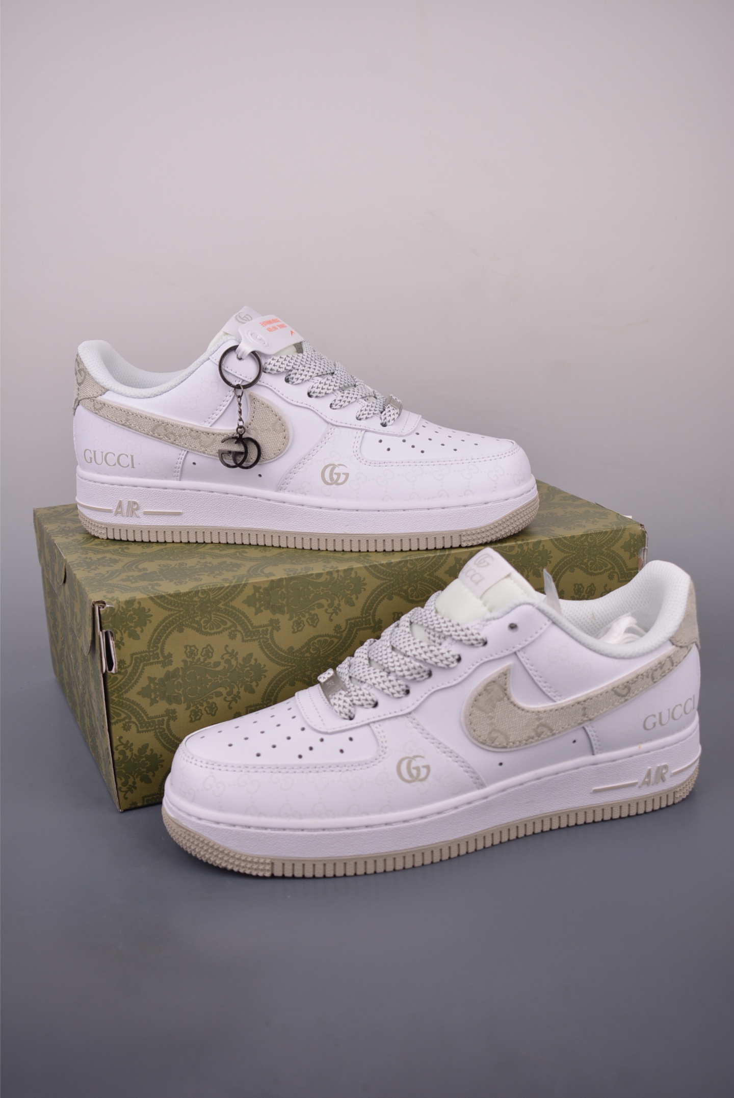 Nike Air Force 1 Low Gucci White Custom Sneakers Designer Shoes 6 i1757973586705 7137 0 4