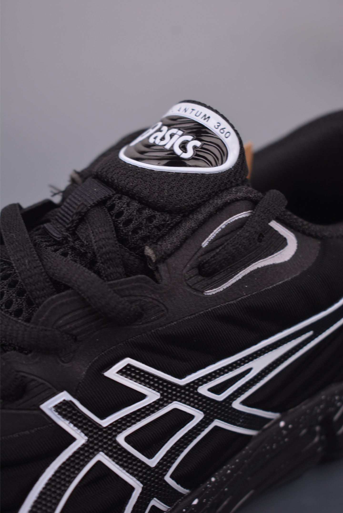 180 Asics GEL-QUANTUM 360 VIII EMBOSS 亚瑟士运动休闲透气专业跑鞋 1203A593
