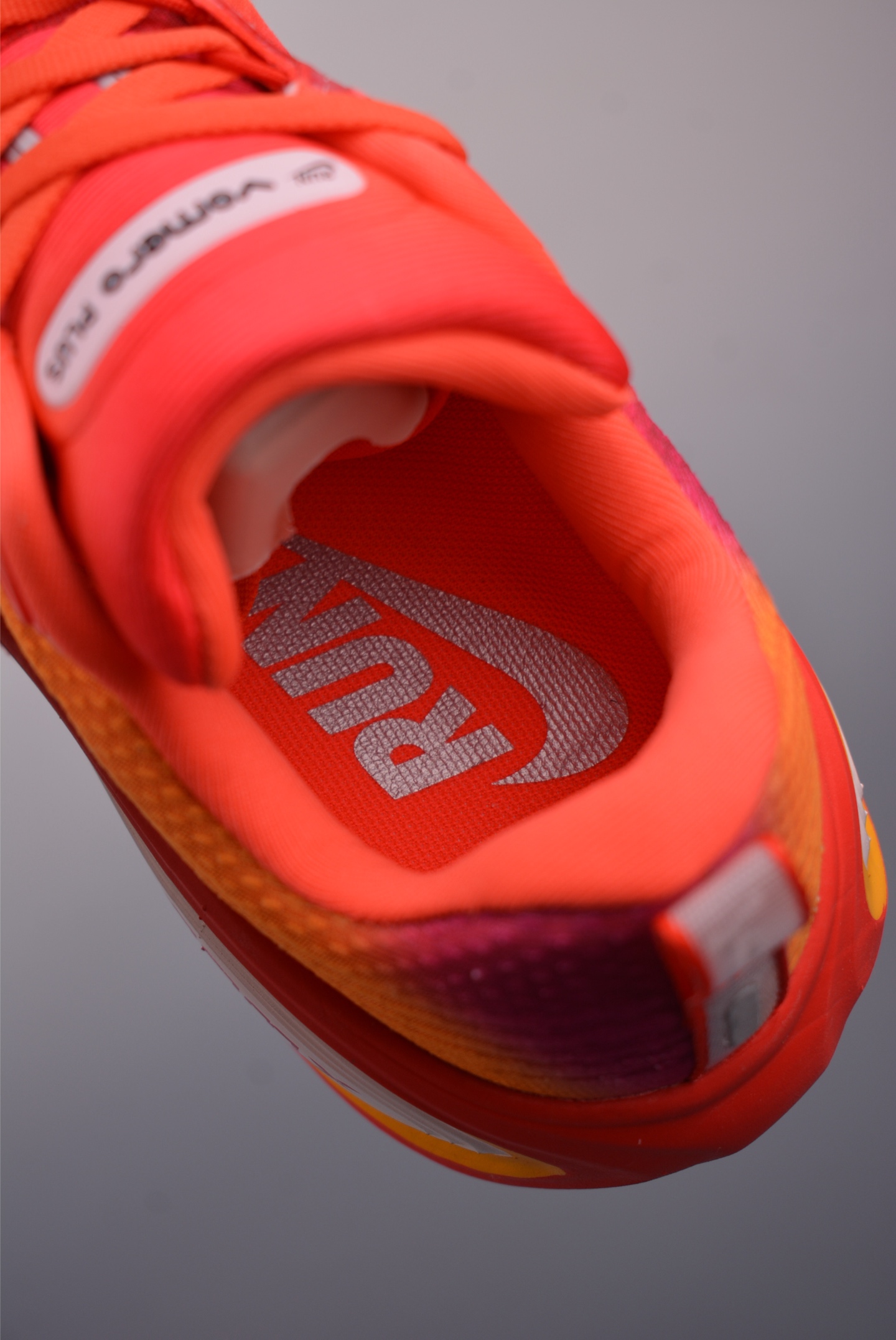 Nike Air Zoom Vomero Plus Running Shoes - Enhanced Cushioning & Performance 10 i1757975011886 7084 0 8