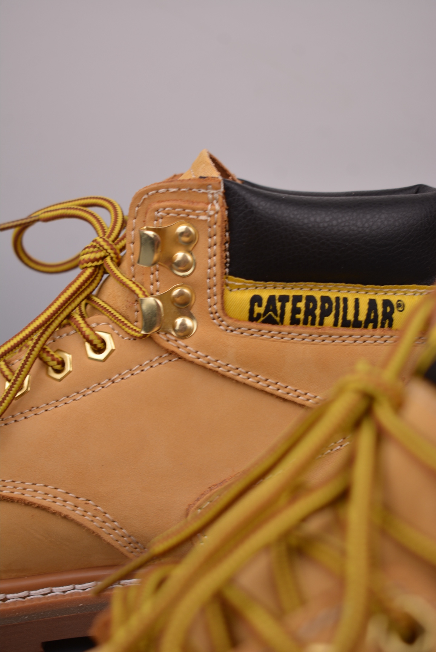 280 CAT 卡特经典百搭户外休闲工装靴水晶底系列 PWC73010