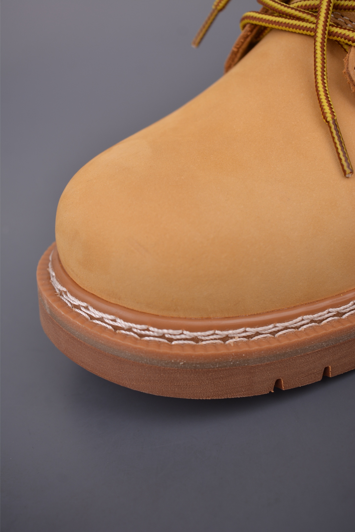 280 CAT 卡特经典百搭户外休闲工装靴水晶底系列 PWC73010