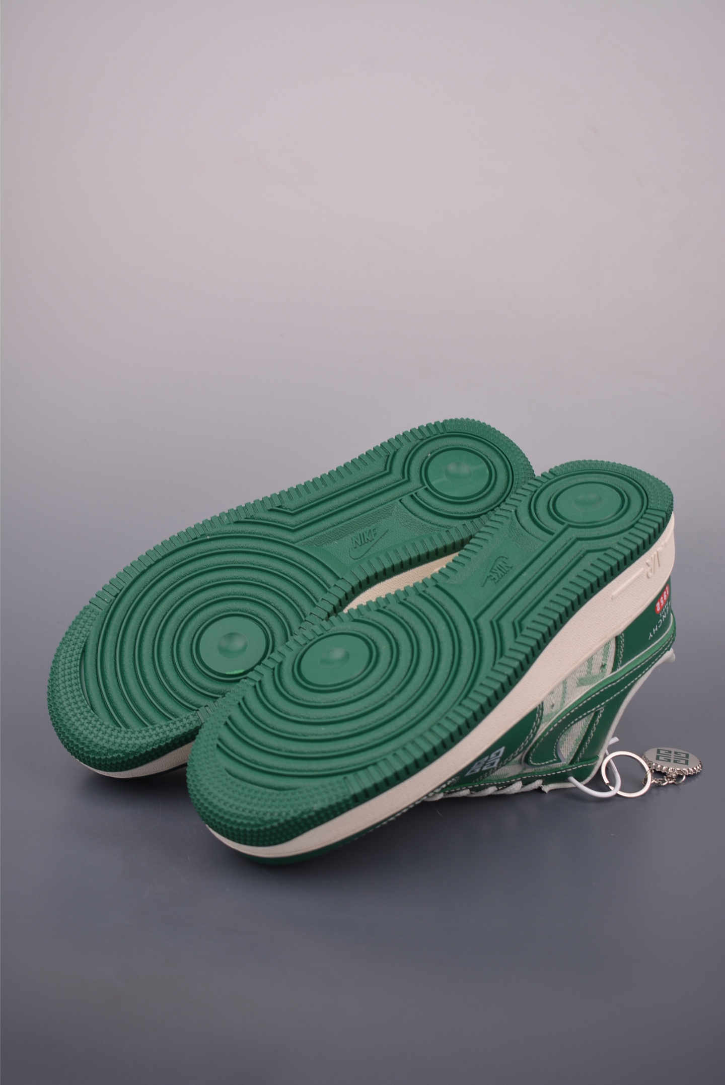 Nike Air Force 1 Low 纪梵希联名 DK0188-088