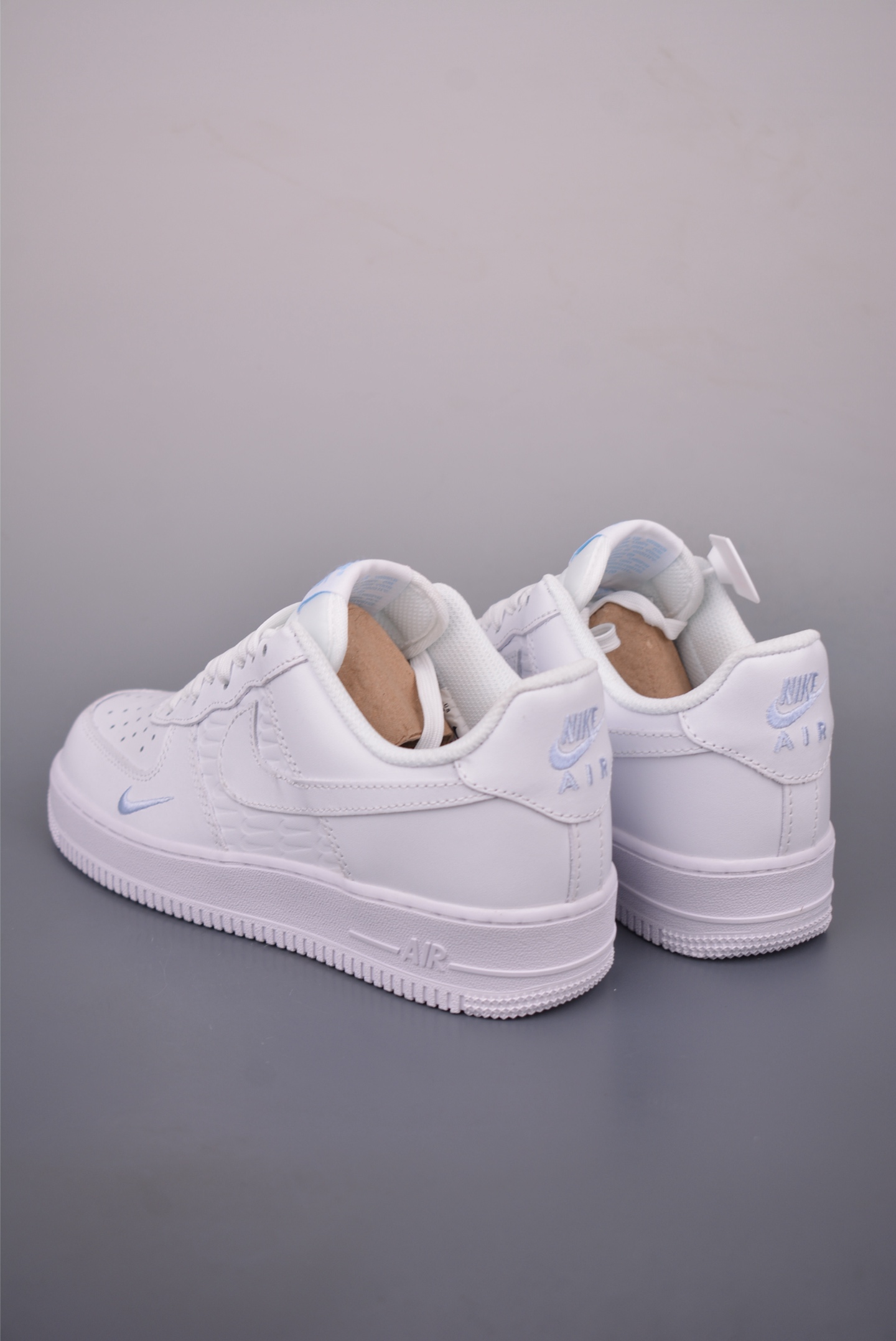 Nike Air Force 1 Low White/Blue Sneakers - Premium Comfort & Style 2 i1758106258916 5845 0 1
