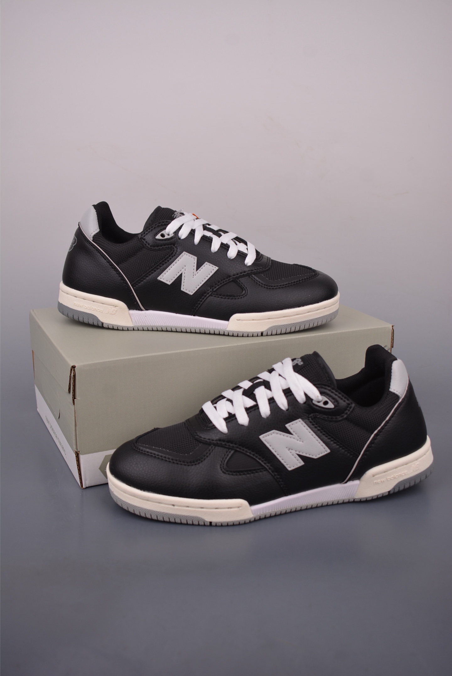 New Balance 600 Series Retro Casual Versatile Athletic Dad Running Shoes 6 i1758109878765 5846 0 4